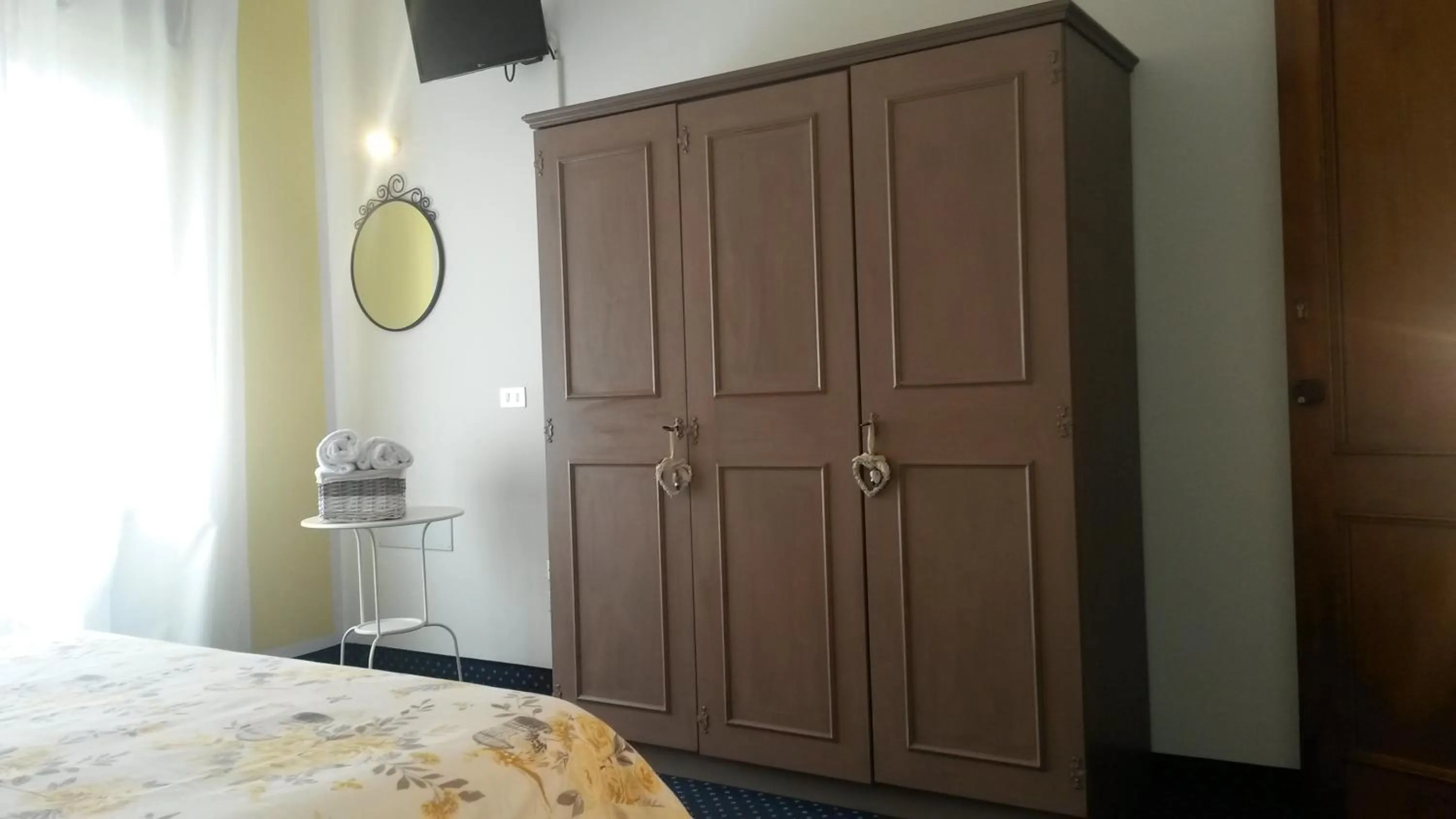 Bed in Albergo al Sole