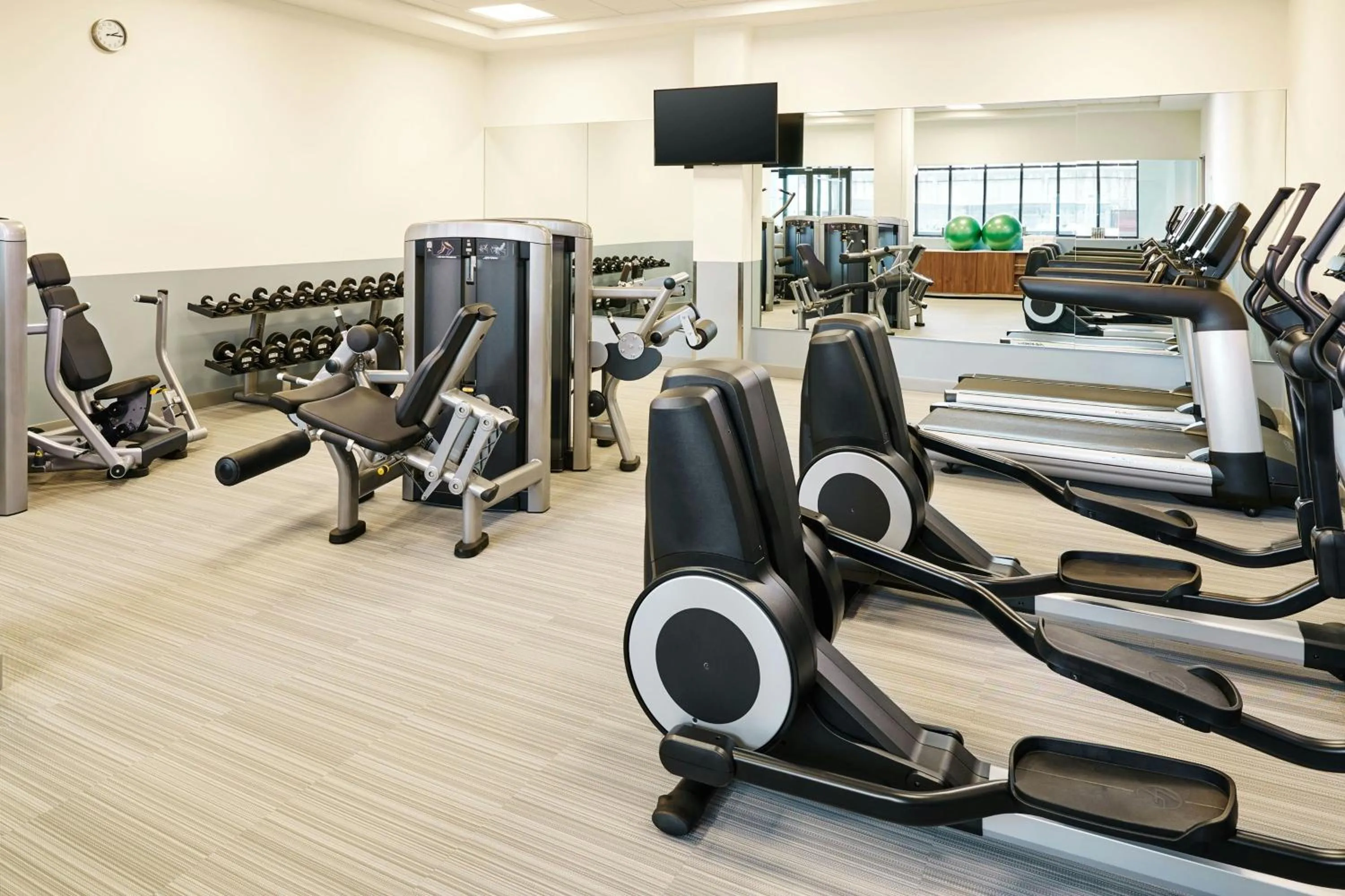 Fitness centre/facilities in Element Bozeman