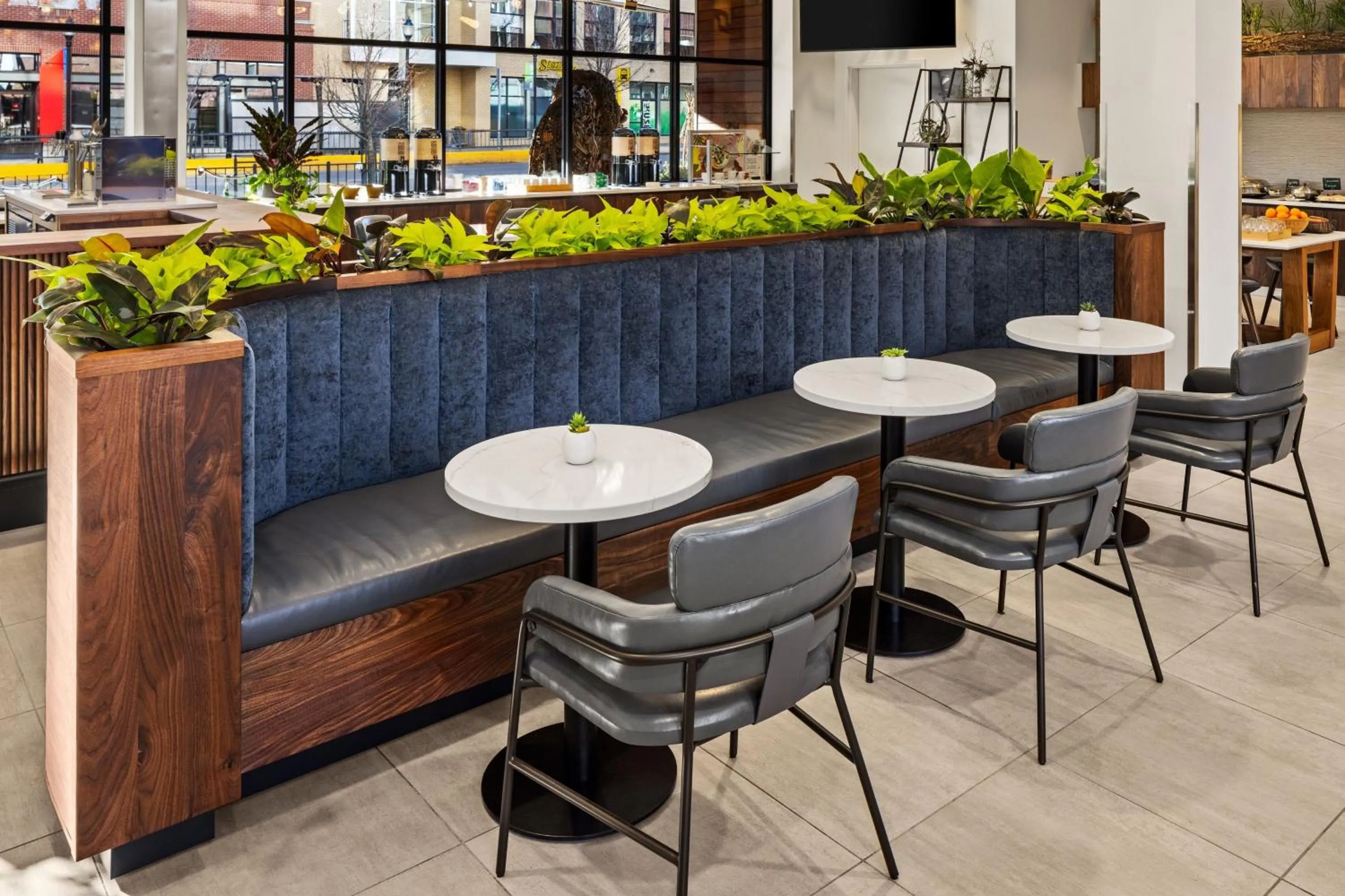 Restaurant/places to eat in Element Bozeman