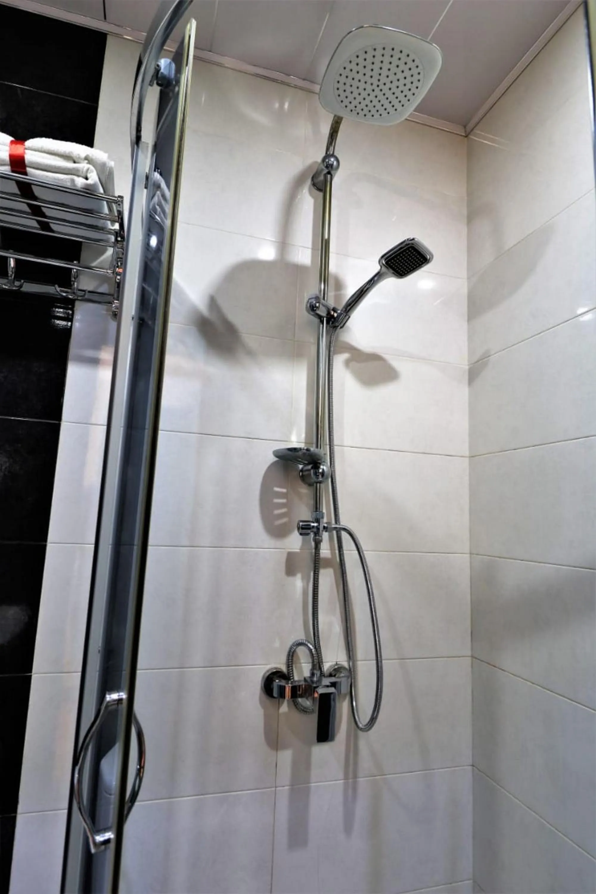 Shower in East Gate Boutique Hotel