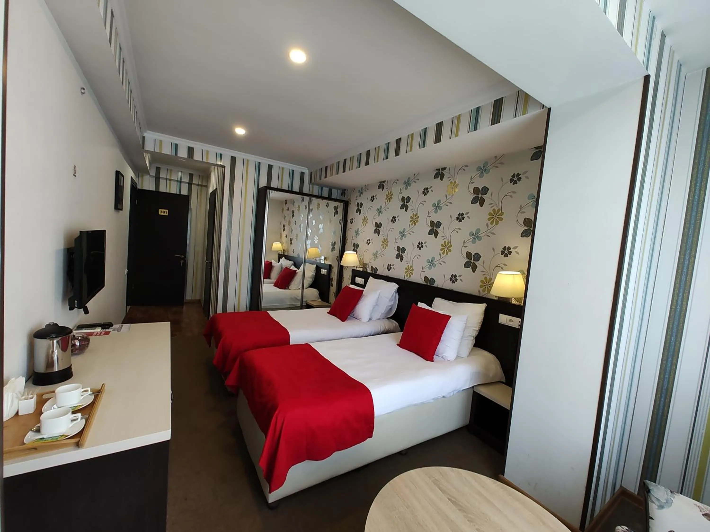 Photo of the whole room, Bed in East Gate Boutique Hotel