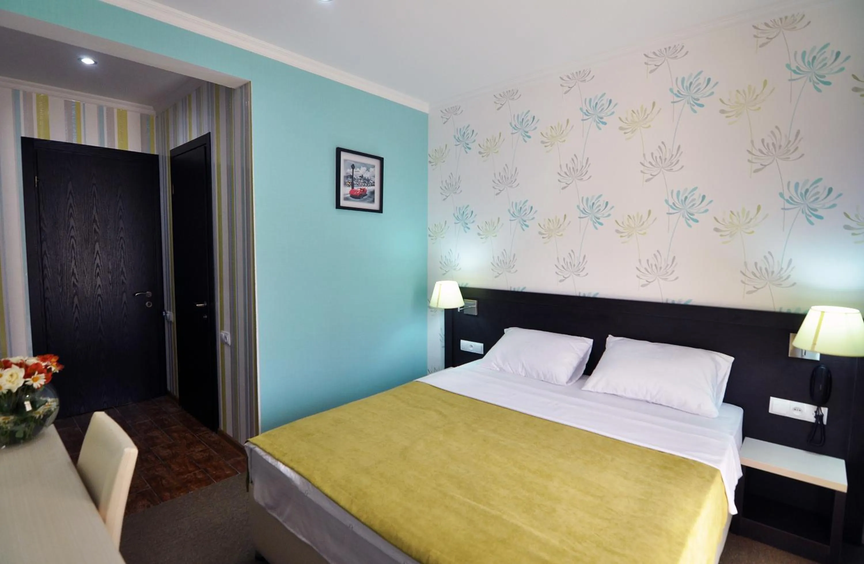 Photo of the whole room, Bed in East Gate Boutique Hotel