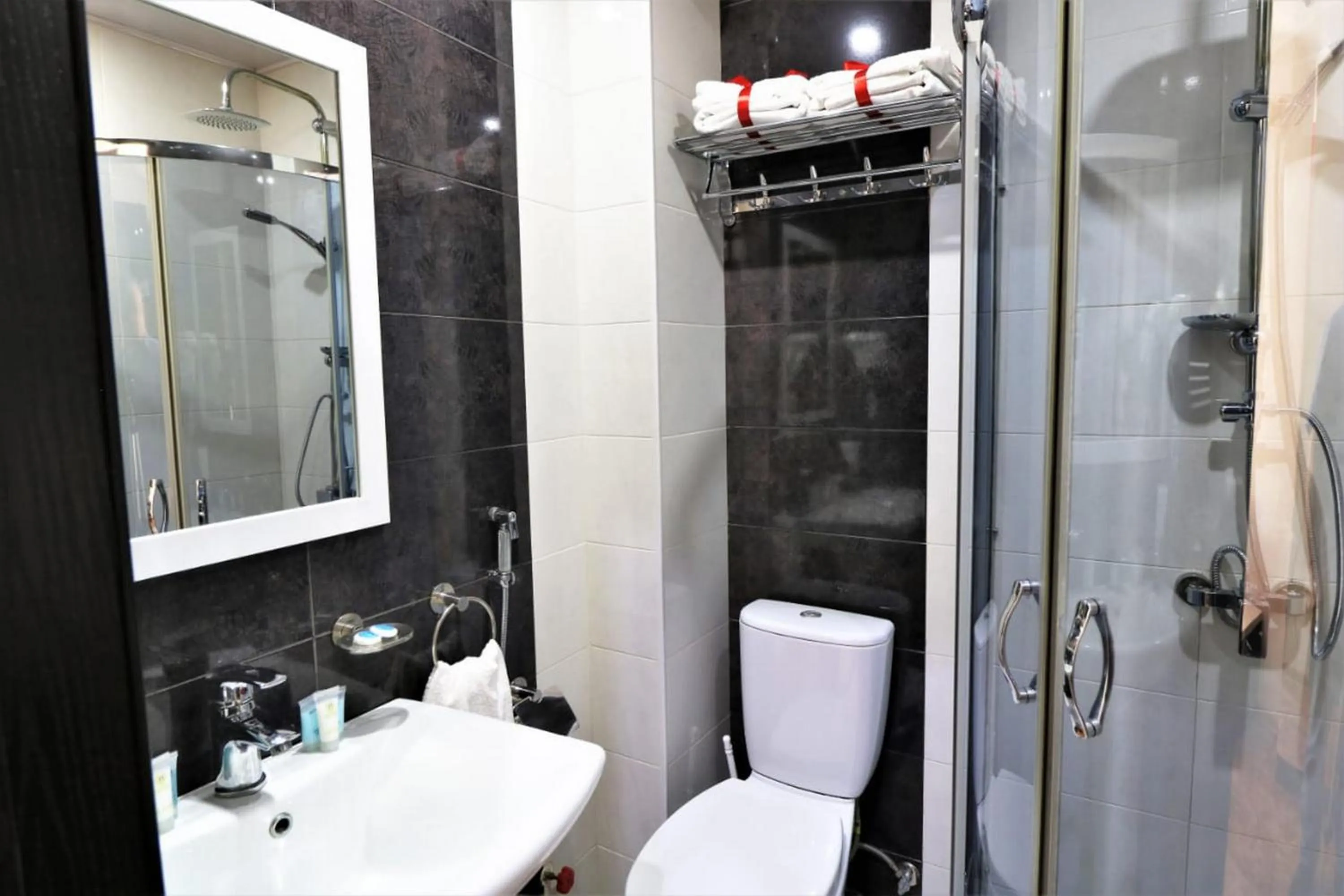 Shower in East Gate Boutique Hotel