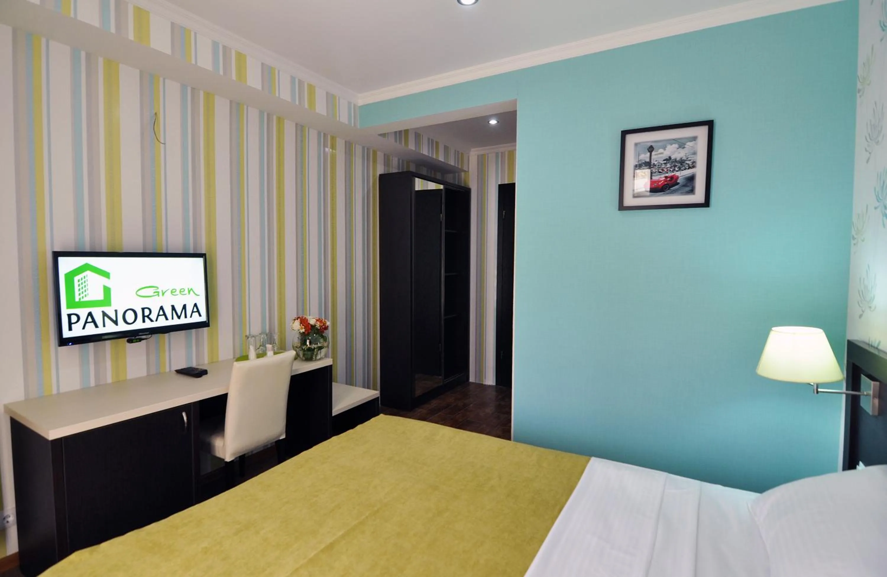 Photo of the whole room, Bed in East Gate Boutique Hotel