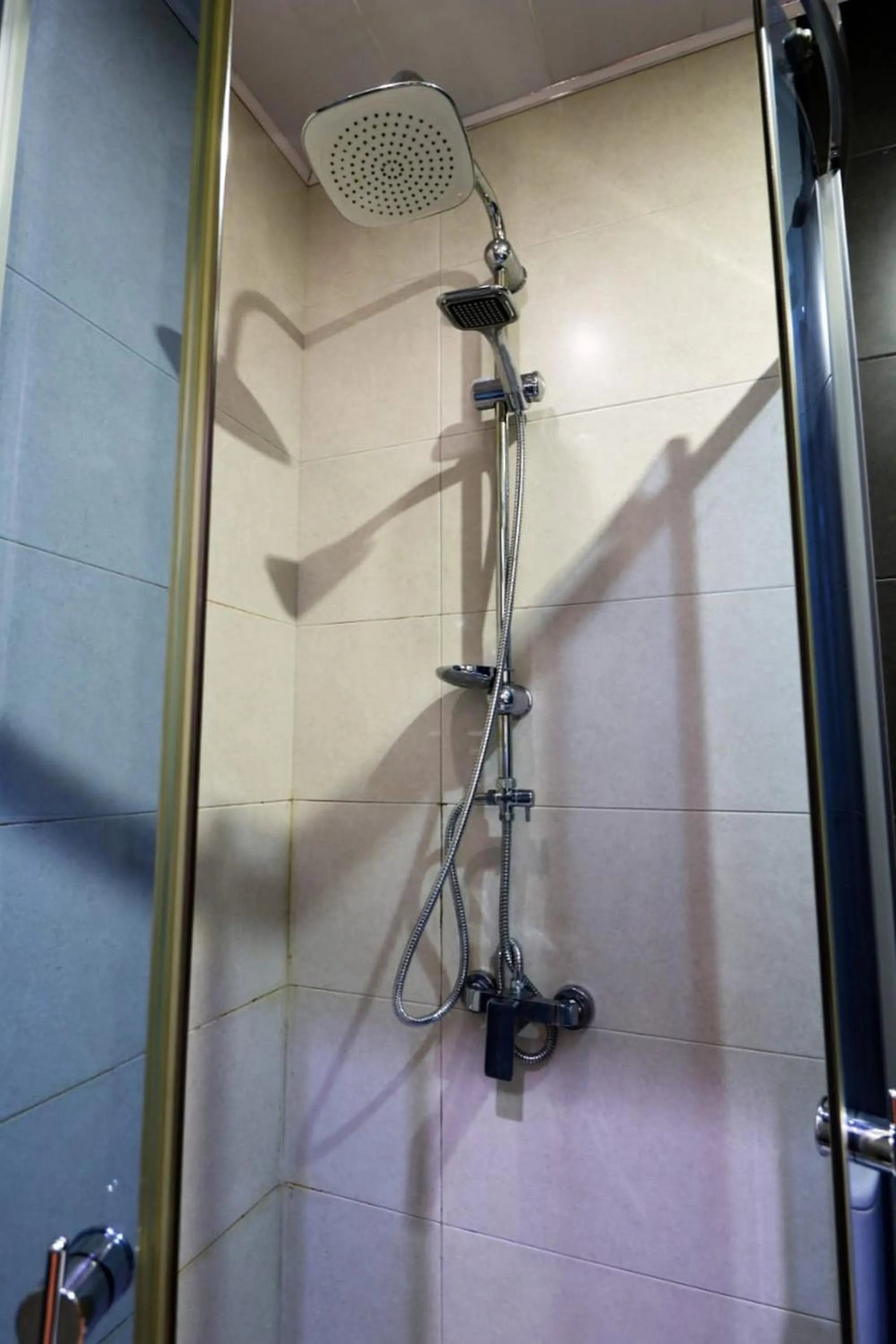 Shower in East Gate Boutique Hotel
