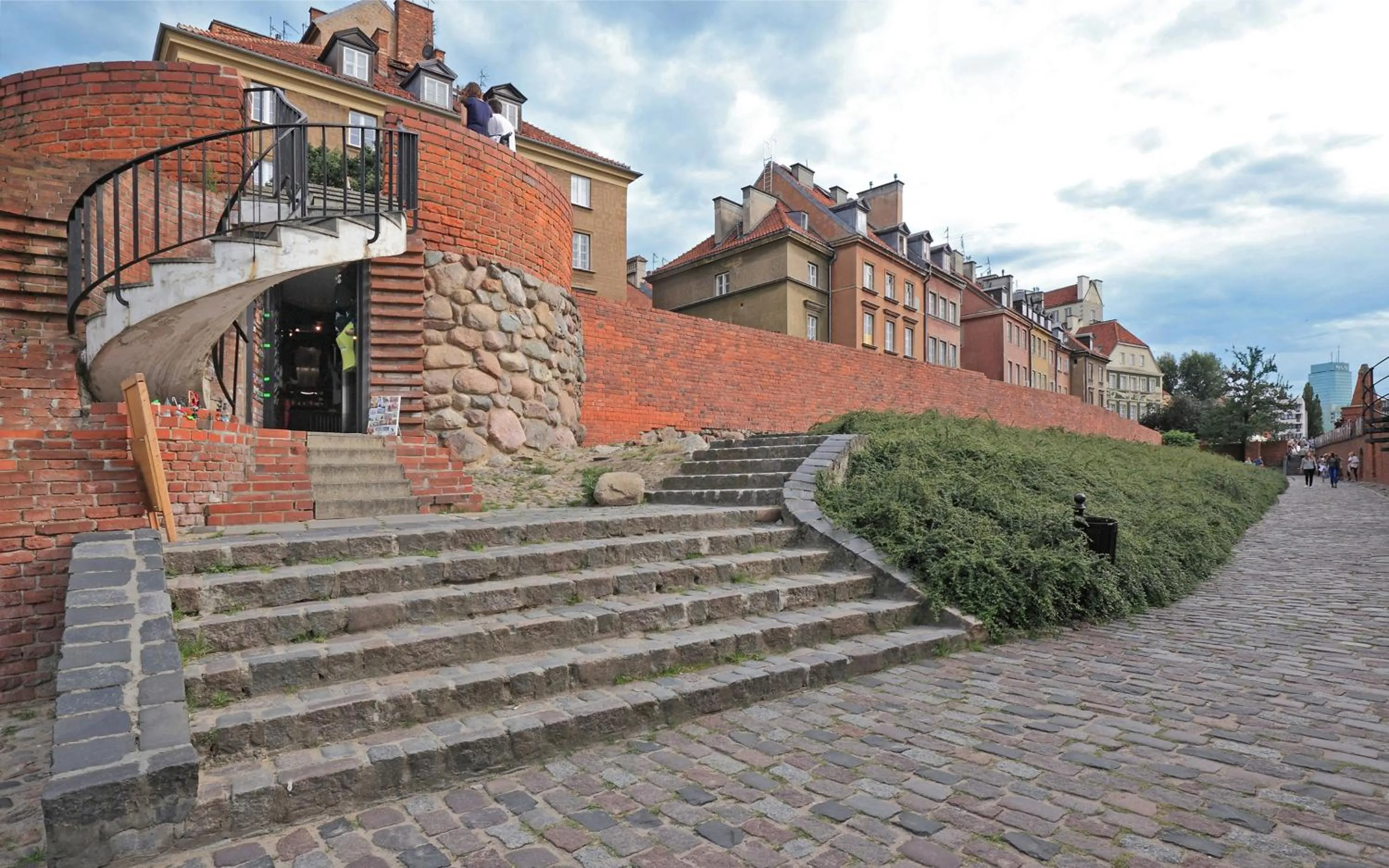 Neighbourhood in Old Town Heart - XXVII - Brzozowa