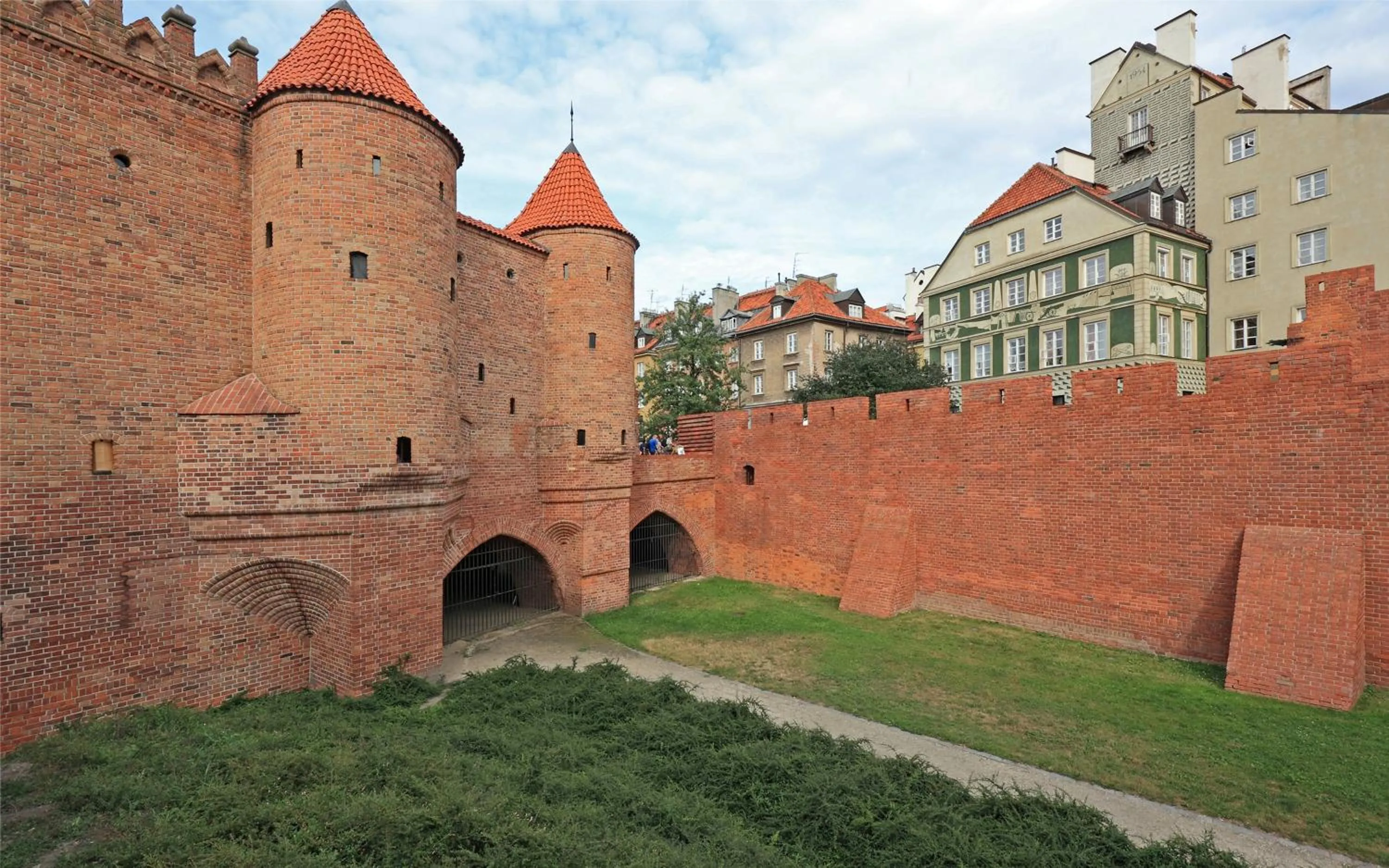 Neighbourhood in Old Town Heart - XXVII - Brzozowa