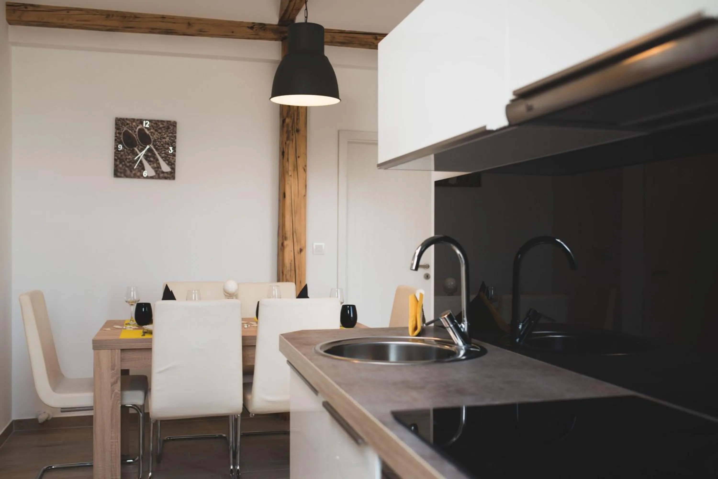 Kitchen or kitchenette in Apartments Sunny Garden