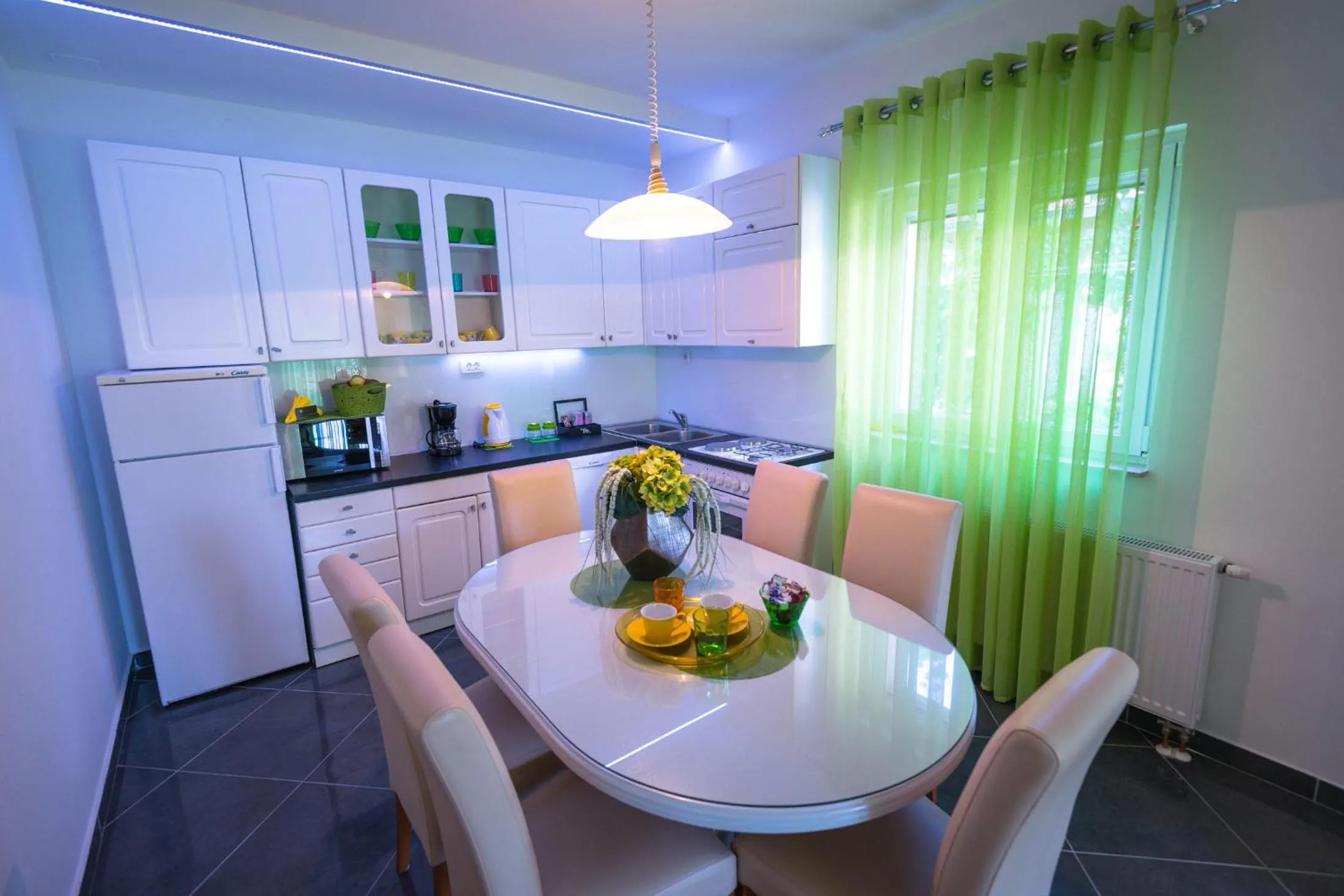 Coffee/tea facilities in Apartments Sunny Garden