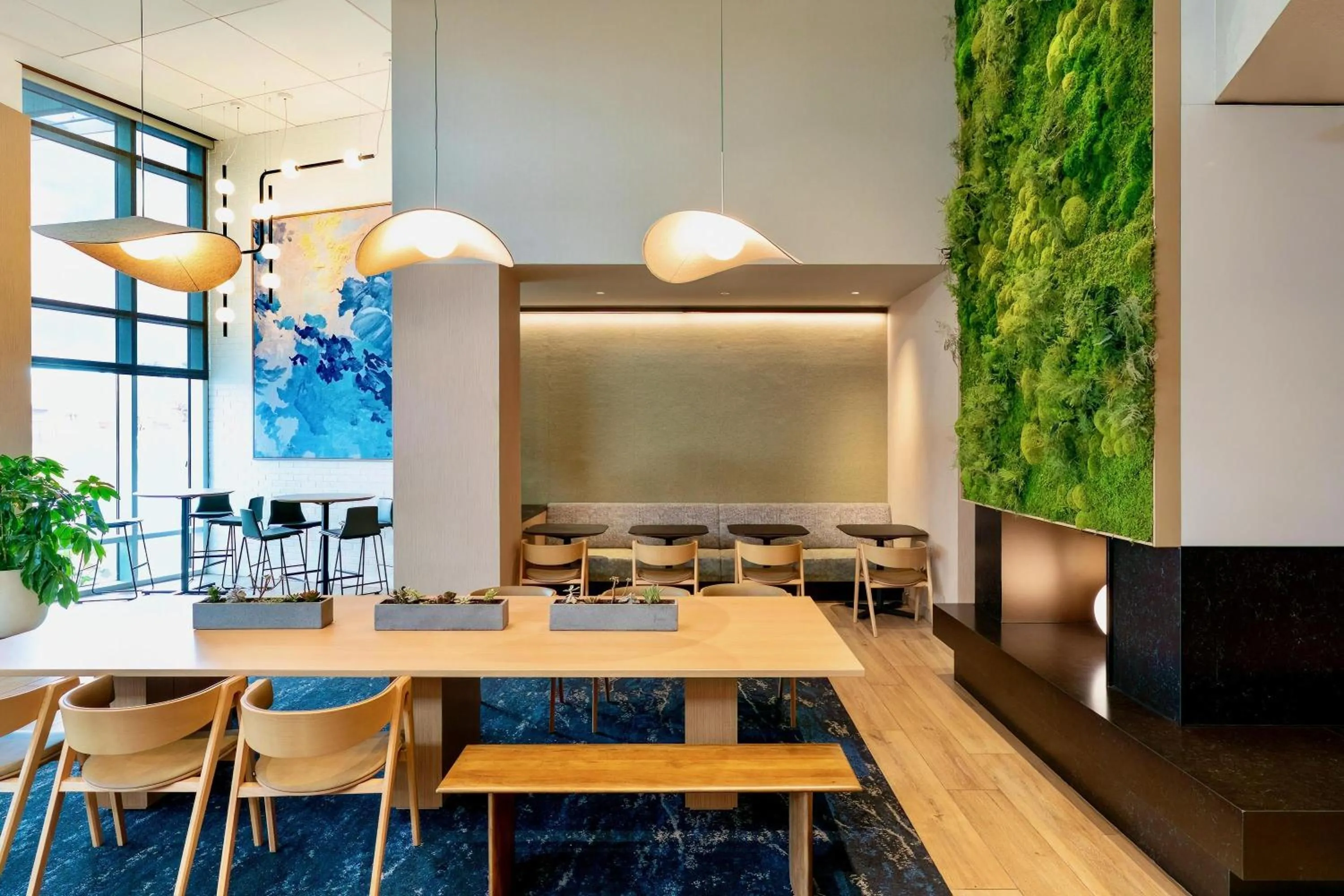 Restaurant/places to eat in Hyatt Place Sacramento Roseville