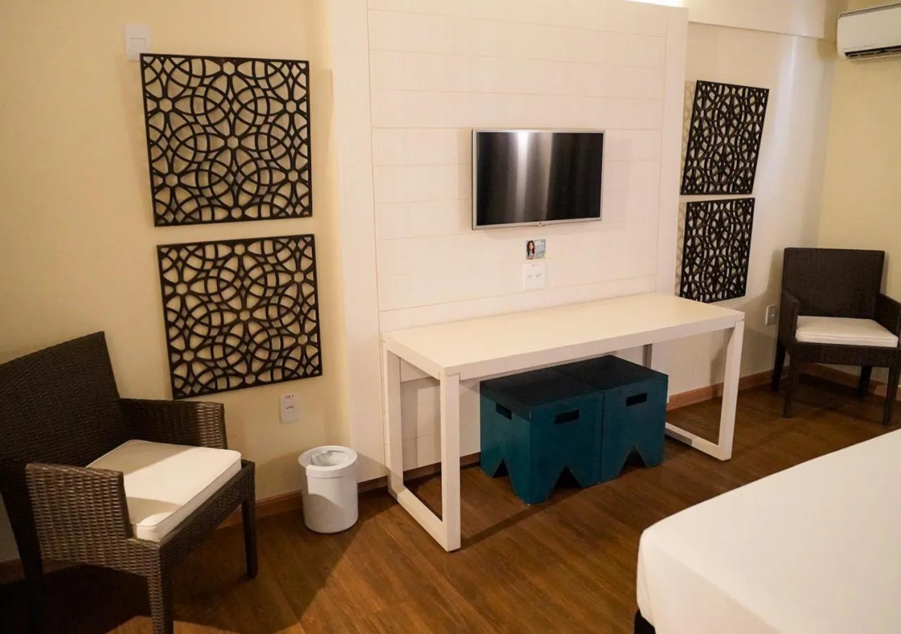 Bed in Hot Beach Celebration