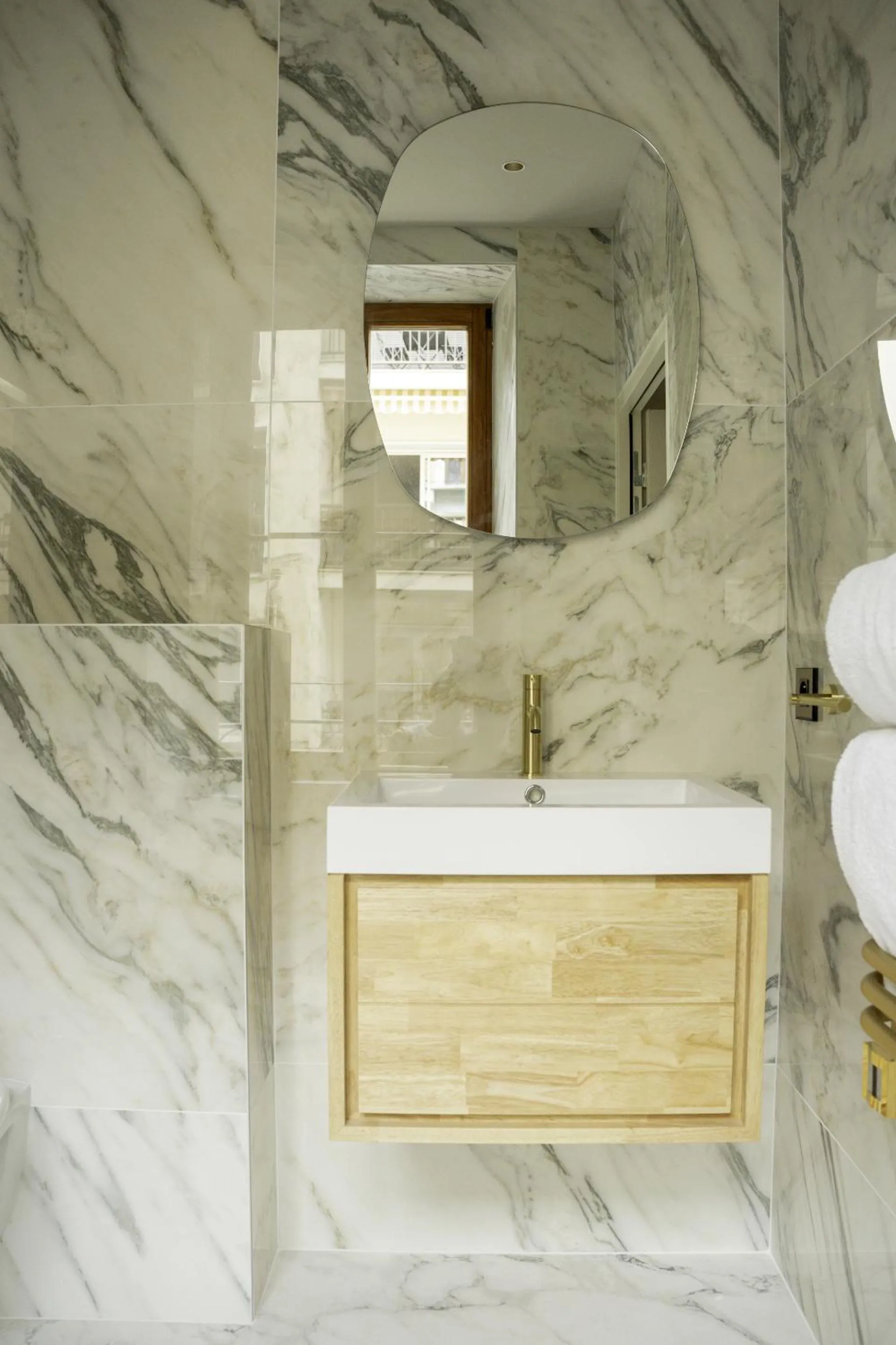 Bathroom in La Cour du 6