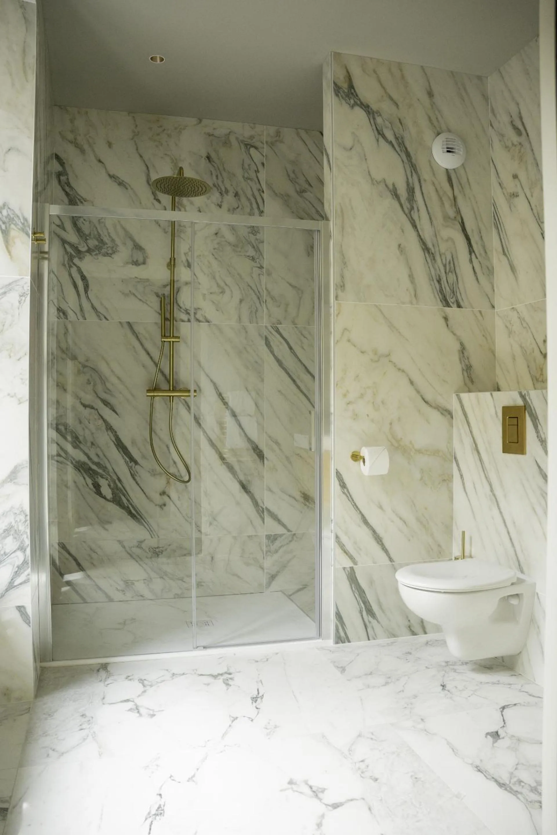 Bathroom in La Cour du 6