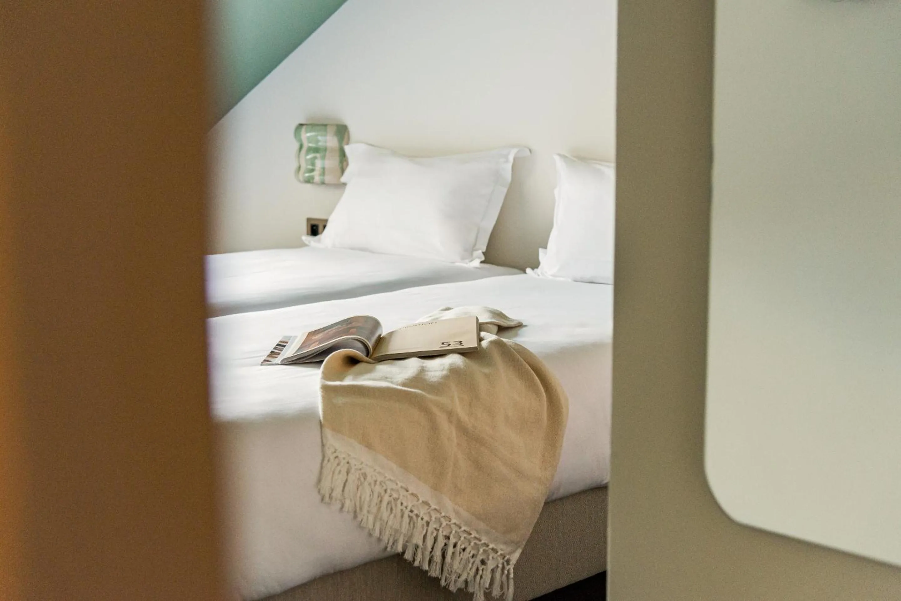 Bedroom, Bed in Hôtel La Cour du 6