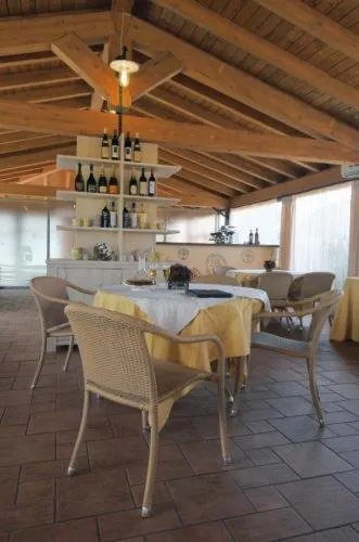 Restaurant/places to eat in Hotel Club Ragno D'oro