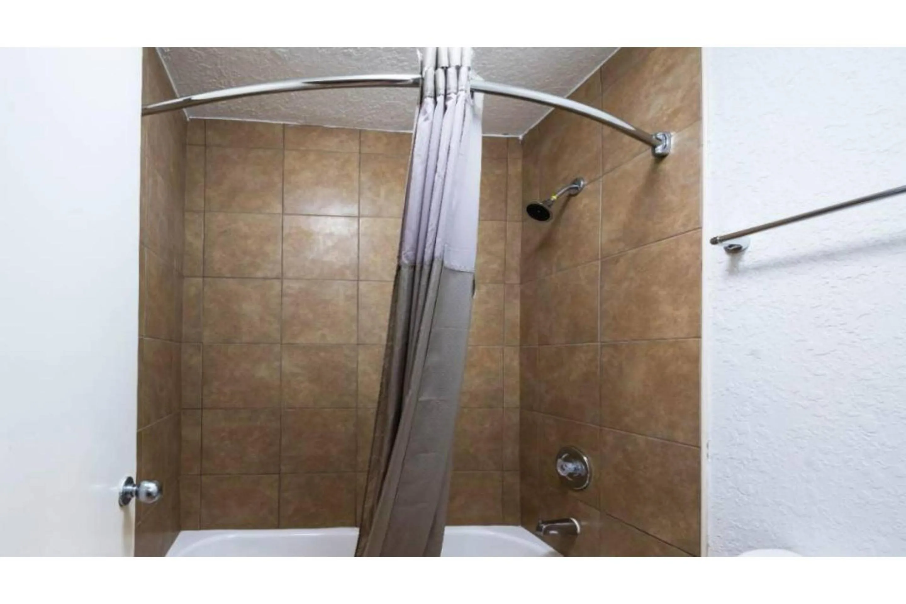 Bathroom in Studio 6 Irving, TX - Irving DFW Airport East