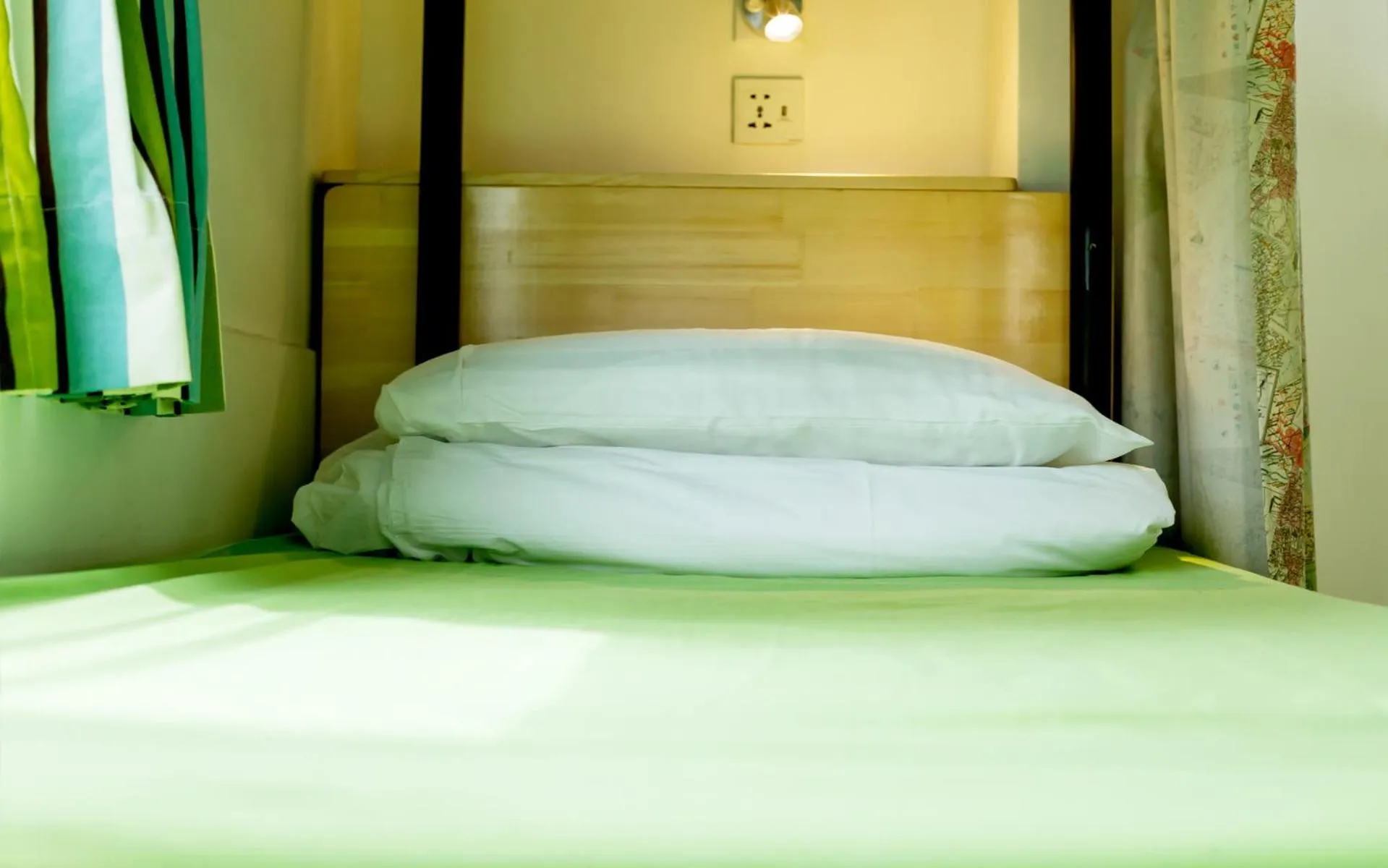 bunk bed in Yesinn @YMT