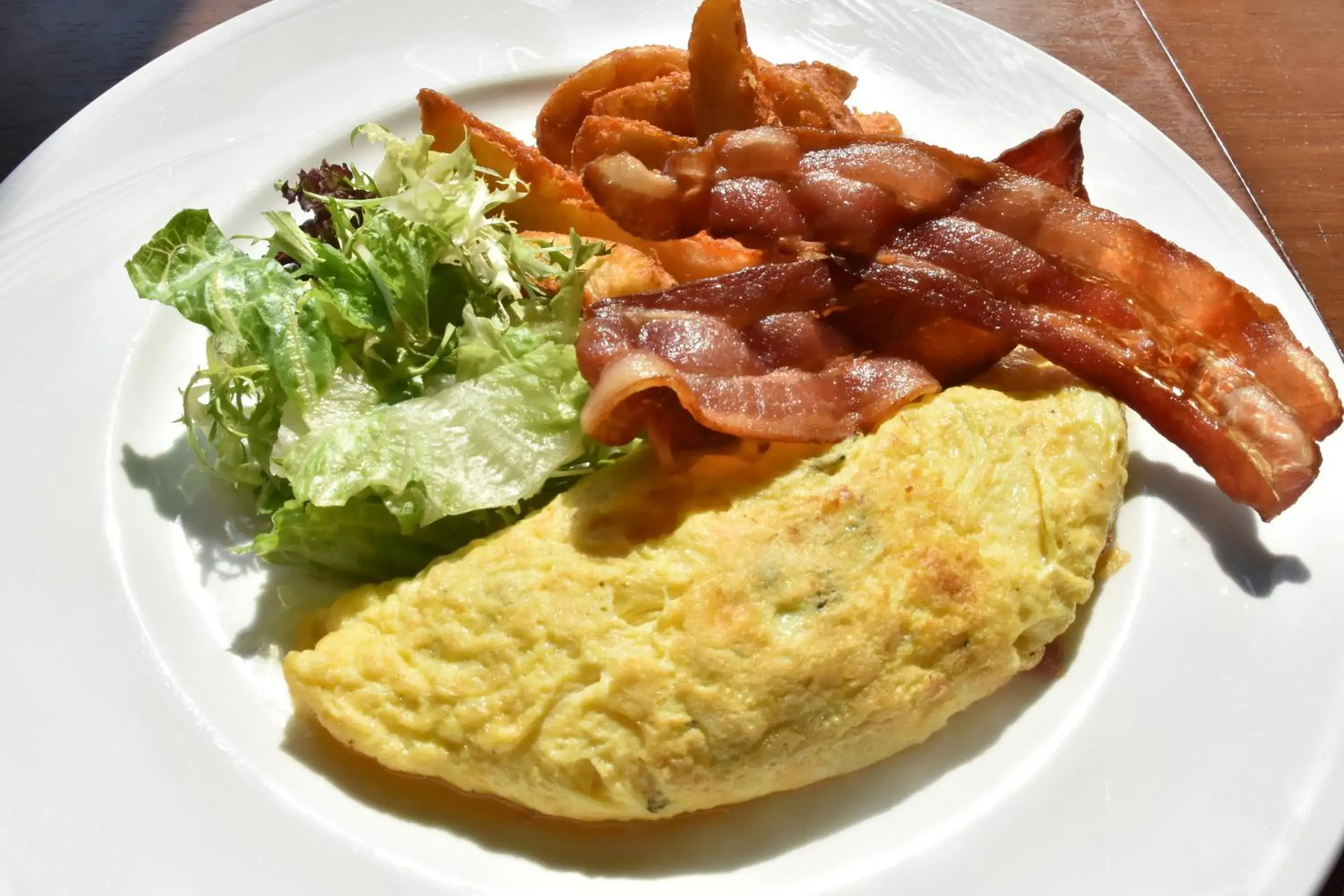 American breakfast, Food in Hotel Intrendy