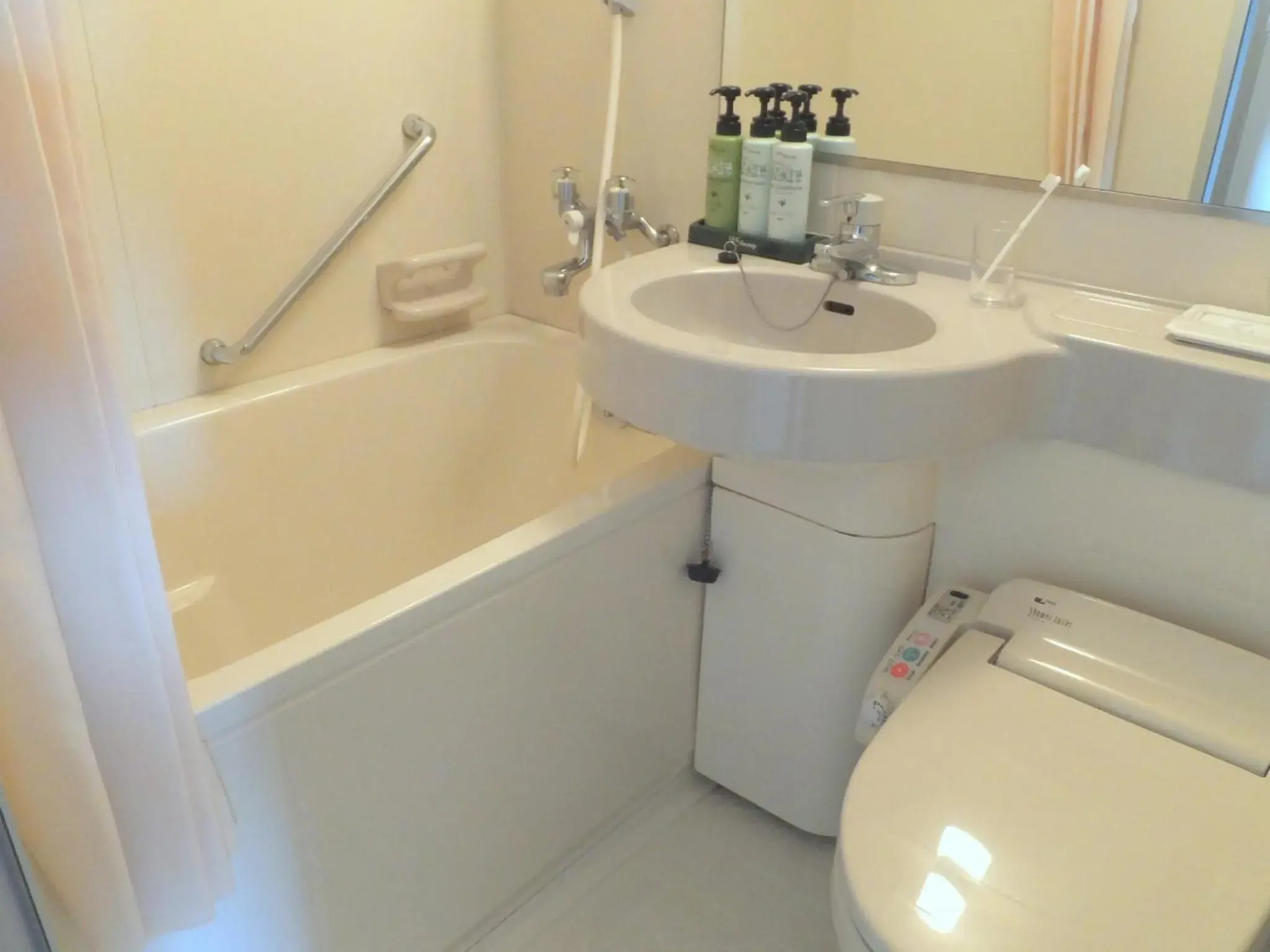 Double Room with Small Double Bed - Non-Smoking in Hotel Nakamuraya Double Room with Small Double Bed - Non-Smoking in Hotel Nakamuraya