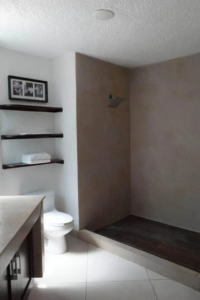 Las Gaviotas Hotel and Suites