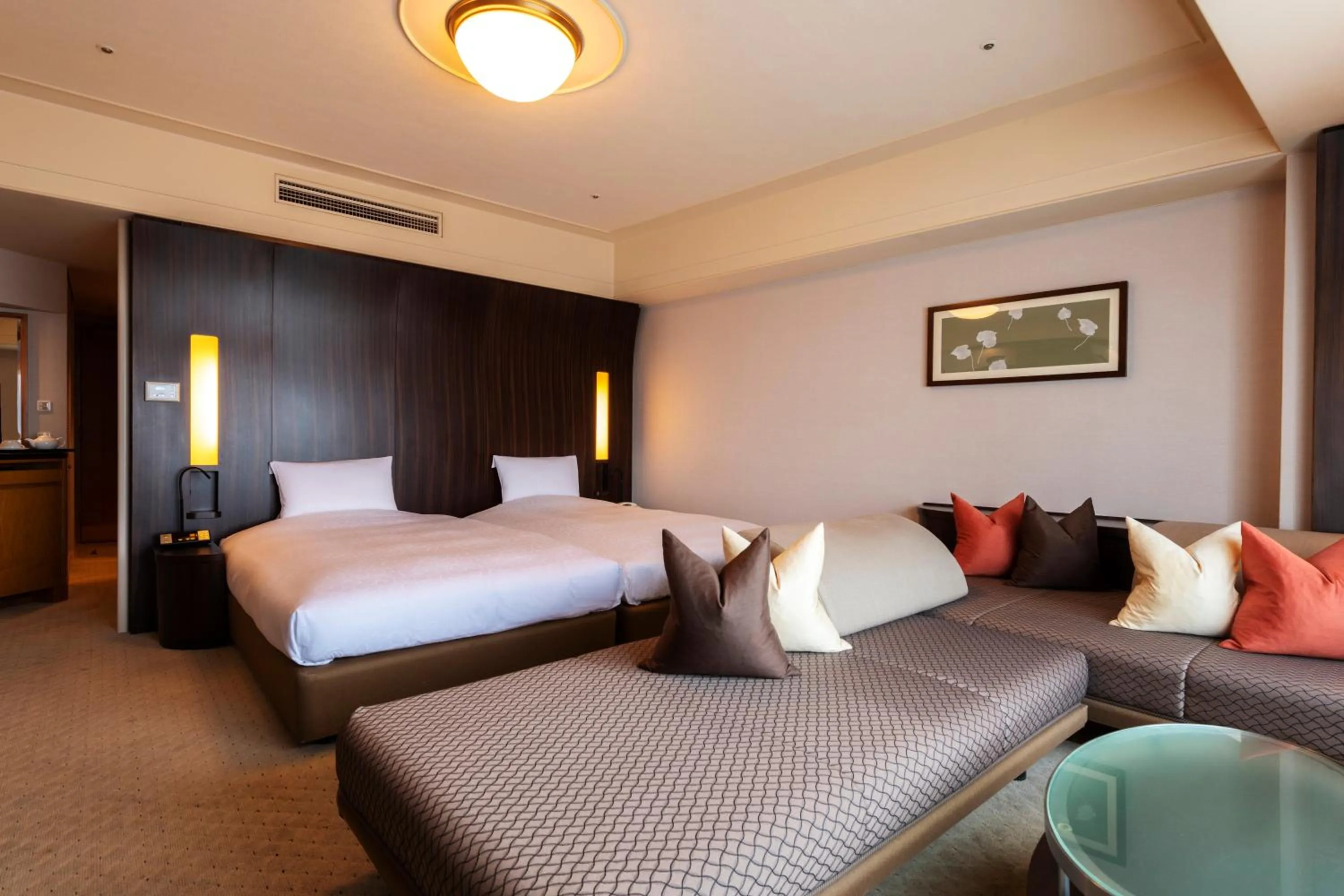 Photo of the whole room, Bed in Urayasu Brighton Hotel Tokyo Bay