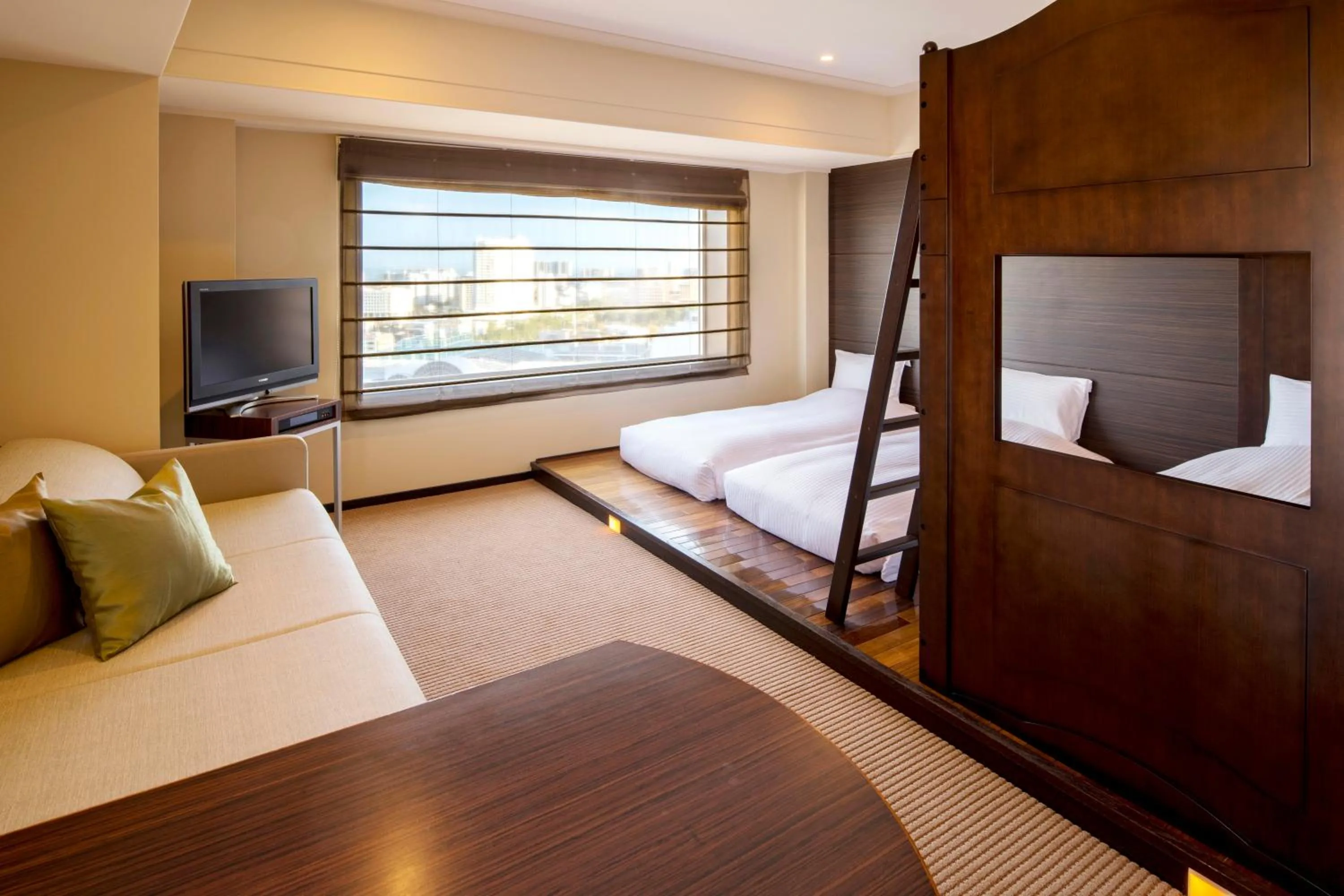 Photo of the whole room, Bed in Urayasu Brighton Hotel Tokyo Bay