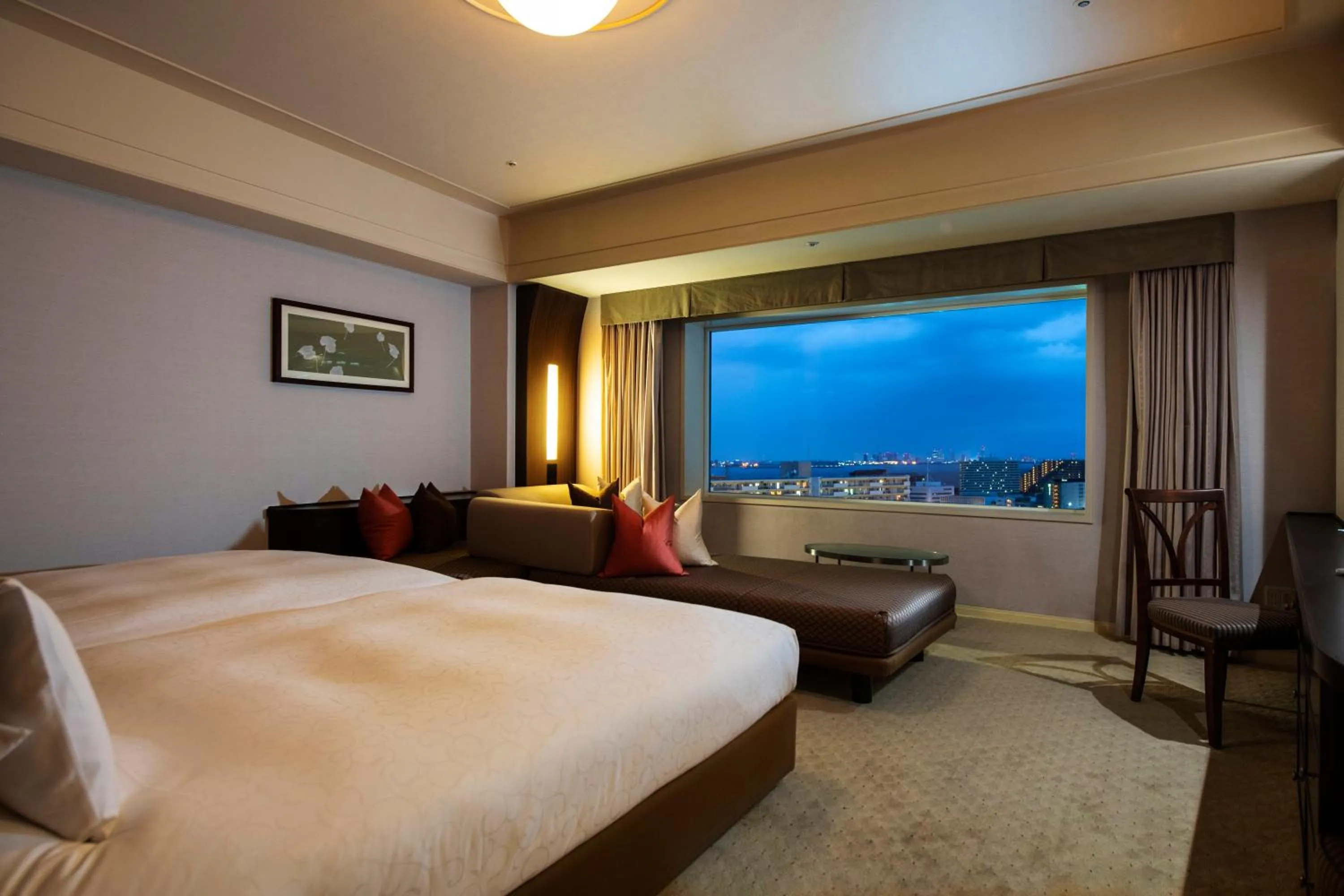 Photo of the whole room, Bed in Urayasu Brighton Hotel Tokyo Bay