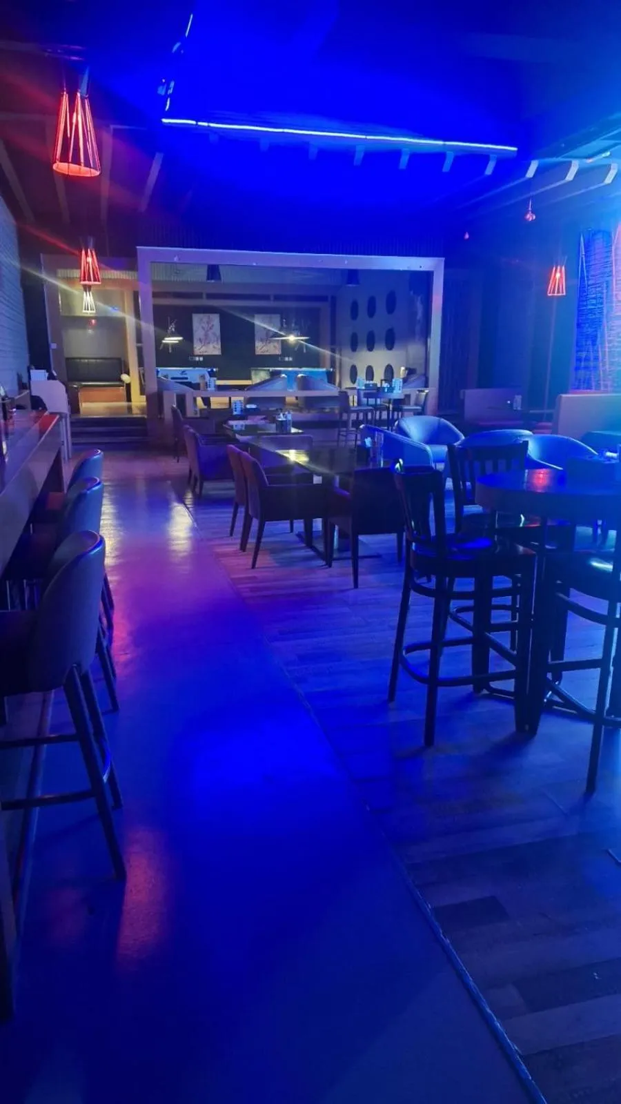 Restaurant/places to eat in Ramee Rose Hotel