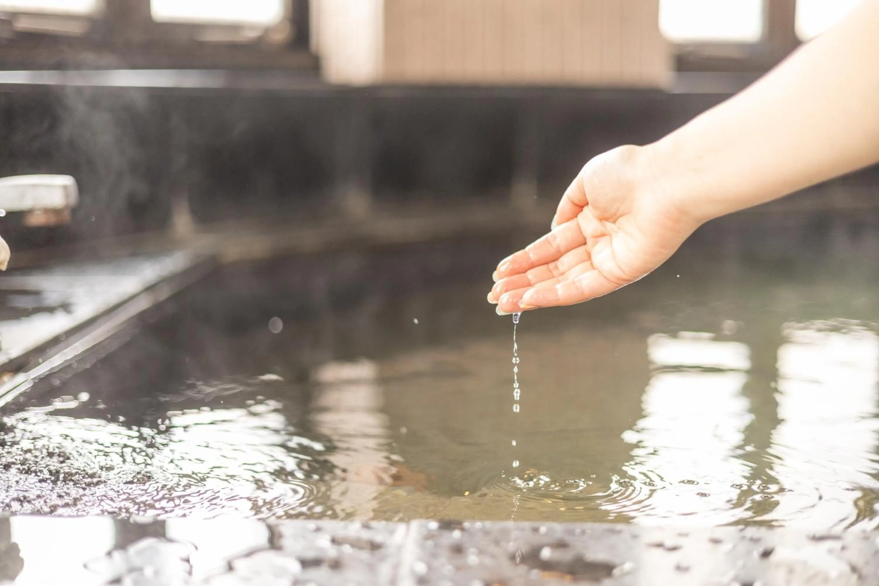 Hot Spring Bath in Auberge Le Temps