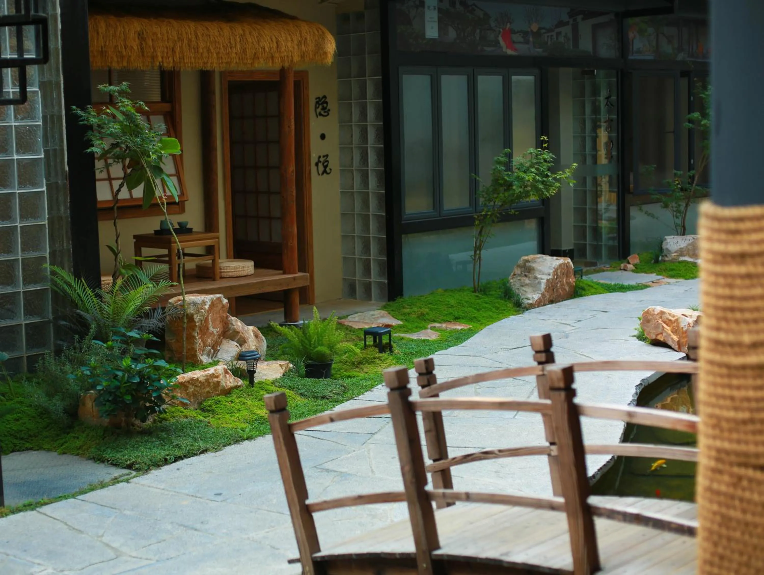 Garden in The Hidden House Aesthetic Life Courtyard Hotel Kuanzhai Alley People's Park Subway Station Branch