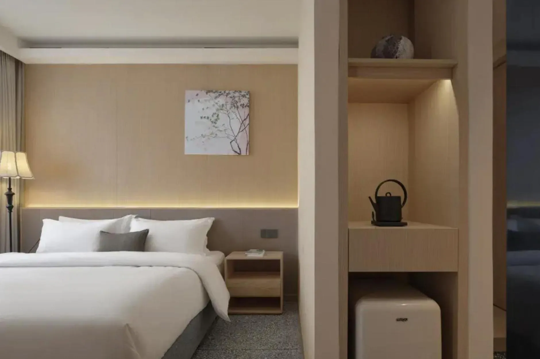Bedroom, Bed in The Hidden House Aesthetic Life Courtyard Hotel Kuanzhai Alley People's Park Subway Station Branch