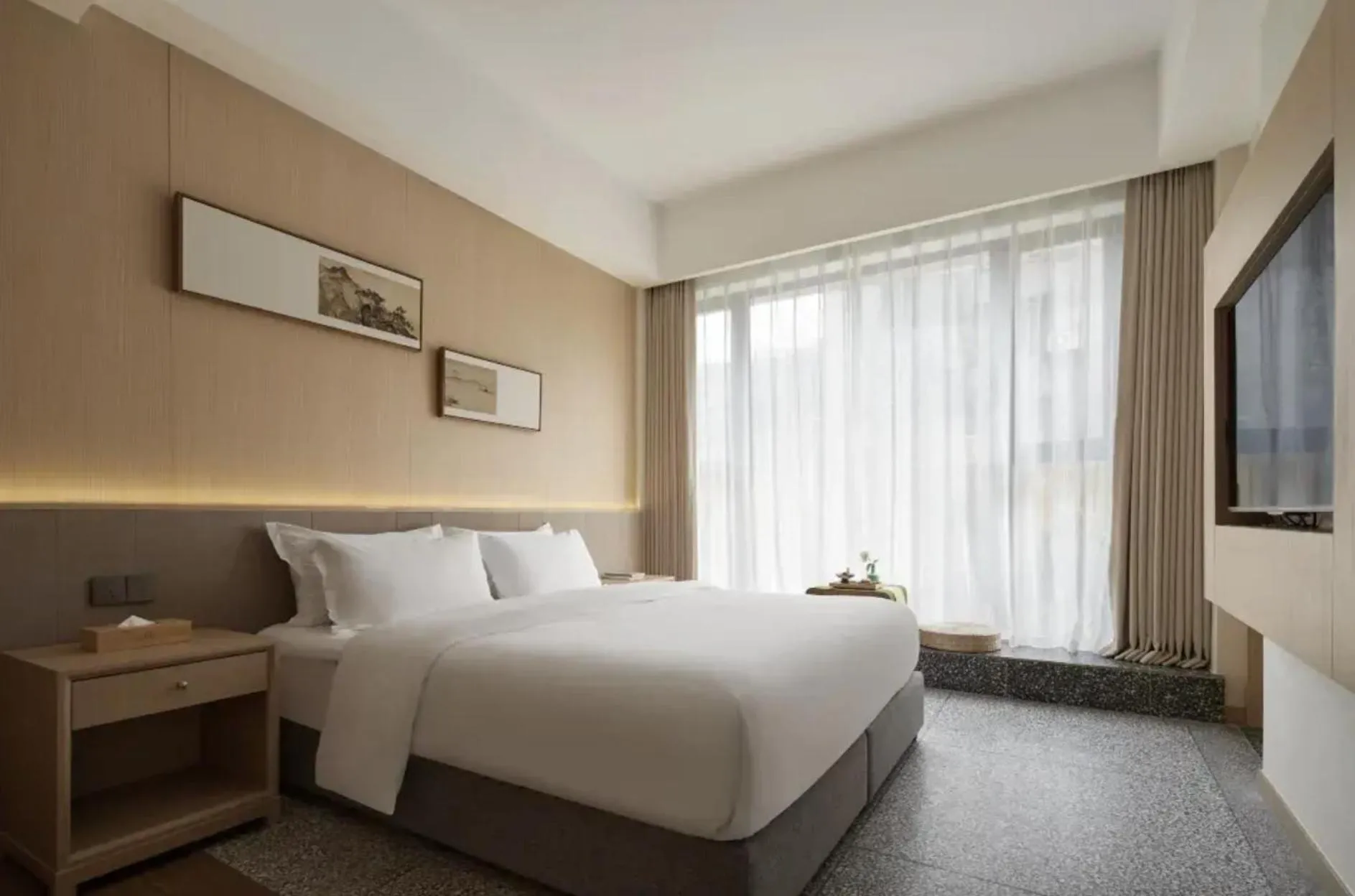 Photo of the whole room, Bed in The Hidden House Aesthetic Life Courtyard Hotel Kuanzhai Alley People's Park Subway Station Branch