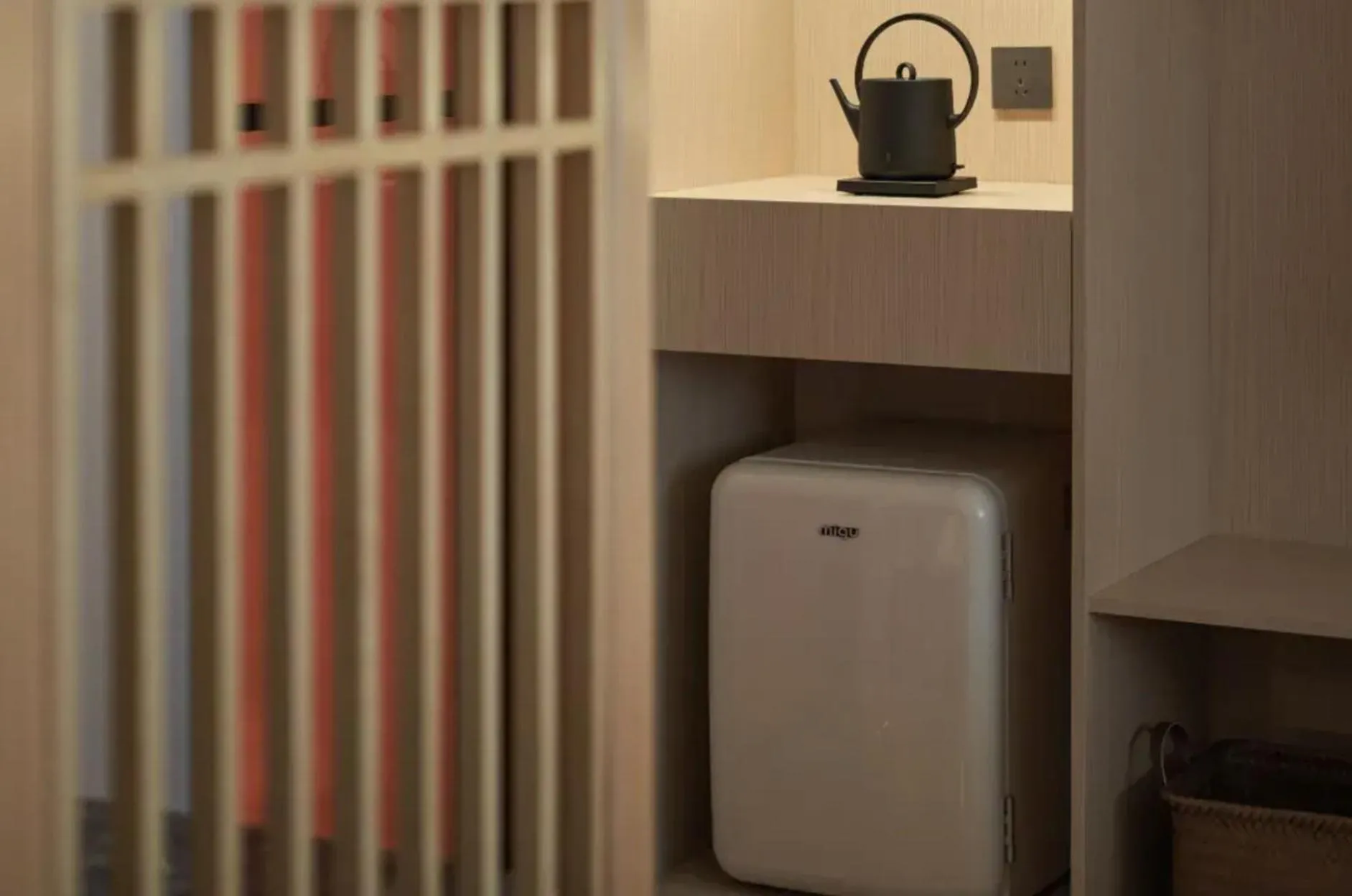Coffee/tea facilities in The Hidden House Aesthetic Life Courtyard Hotel Kuanzhai Alley People's Park Subway Station Branch