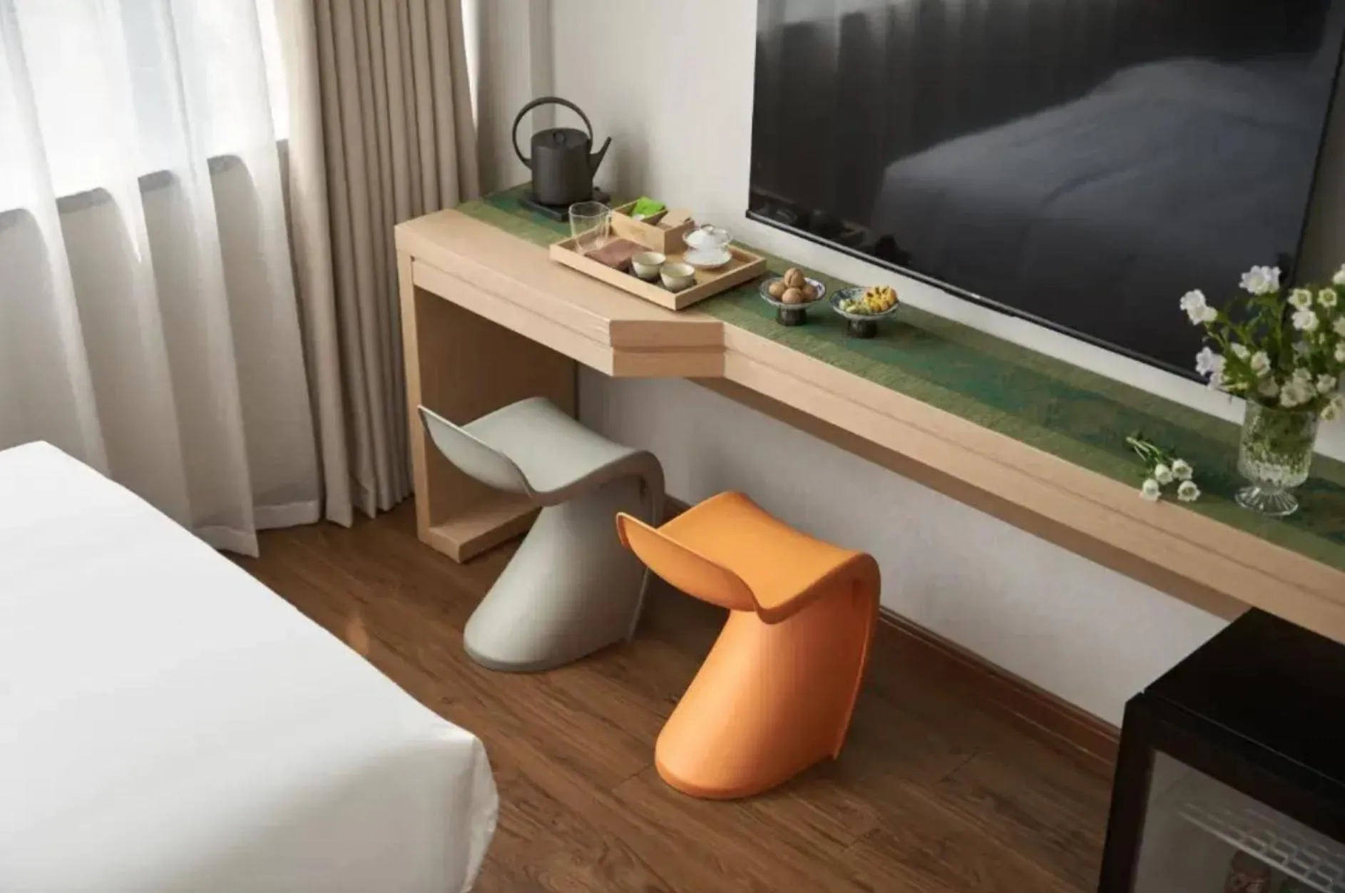 Seating area, Bed in The Hidden House Aesthetic Life Courtyard Hotel Kuanzhai Alley People's Park Subway Station Branch