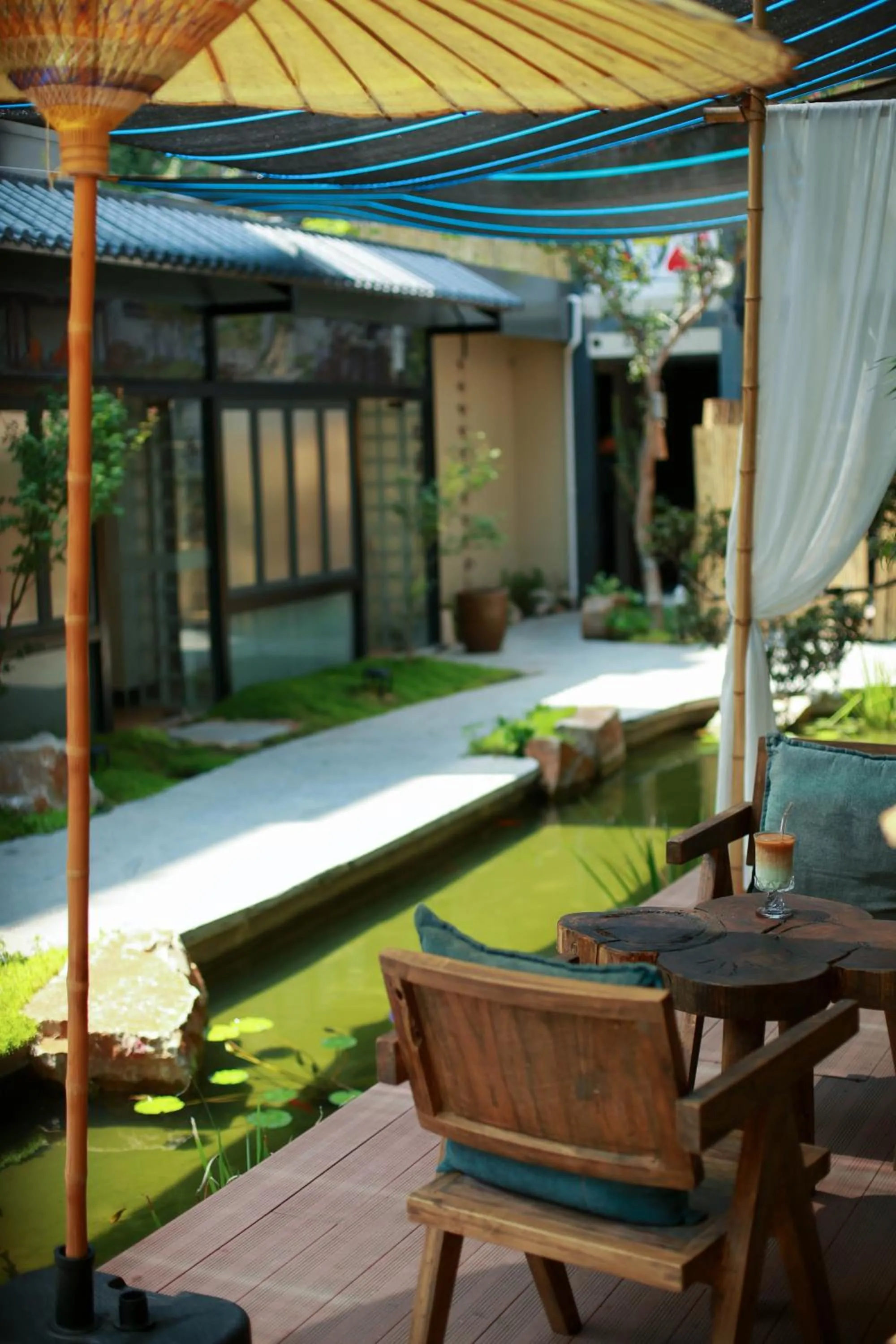 Garden view in The Hidden House Aesthetic Life Courtyard Hotel Kuanzhai Alley People's Park Subway Station Branch