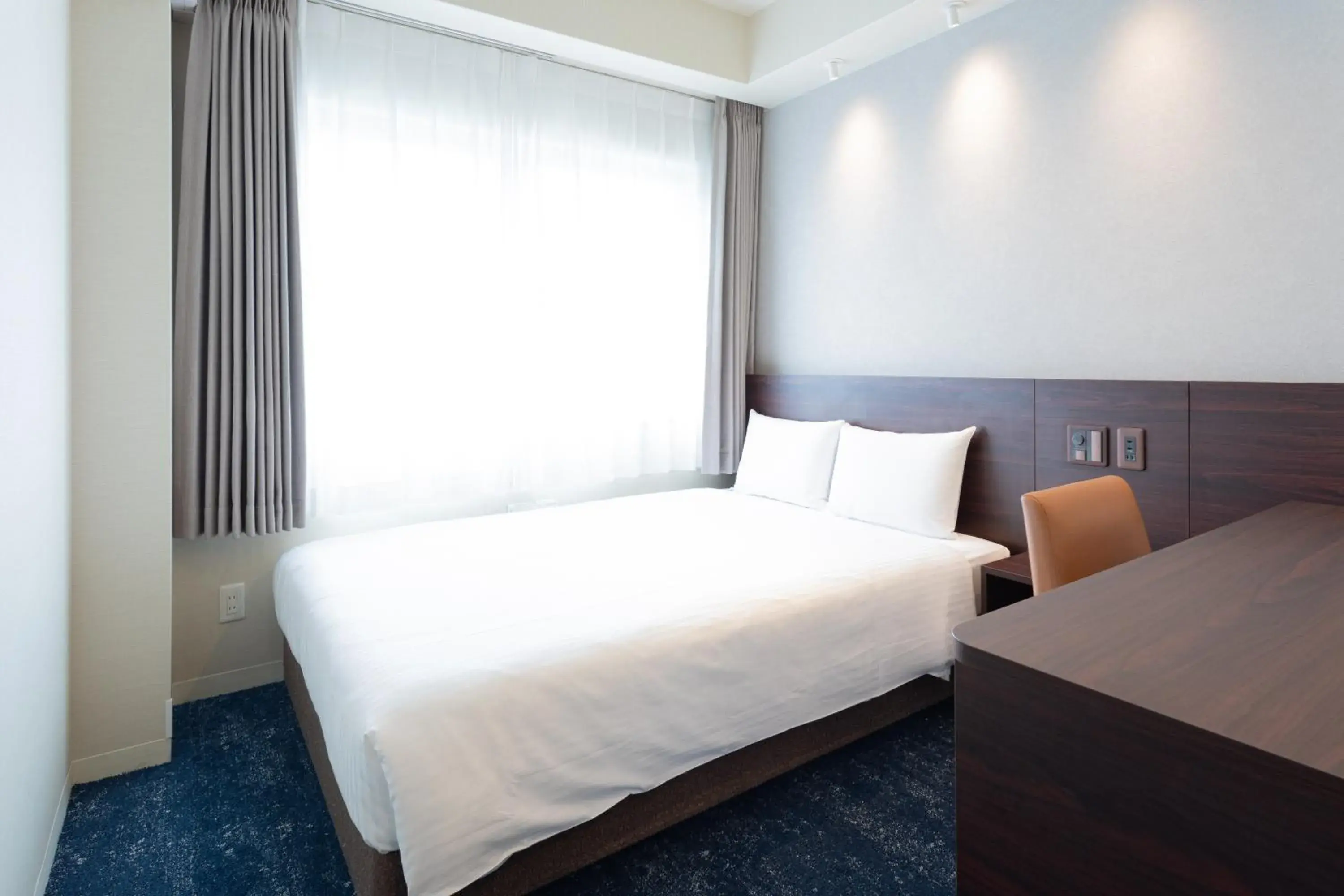 Standard Double Room in Far East Village Hotel Osaka, Honmachi Standard Double Room in Far East Village Hotel Osaka, Honmachi