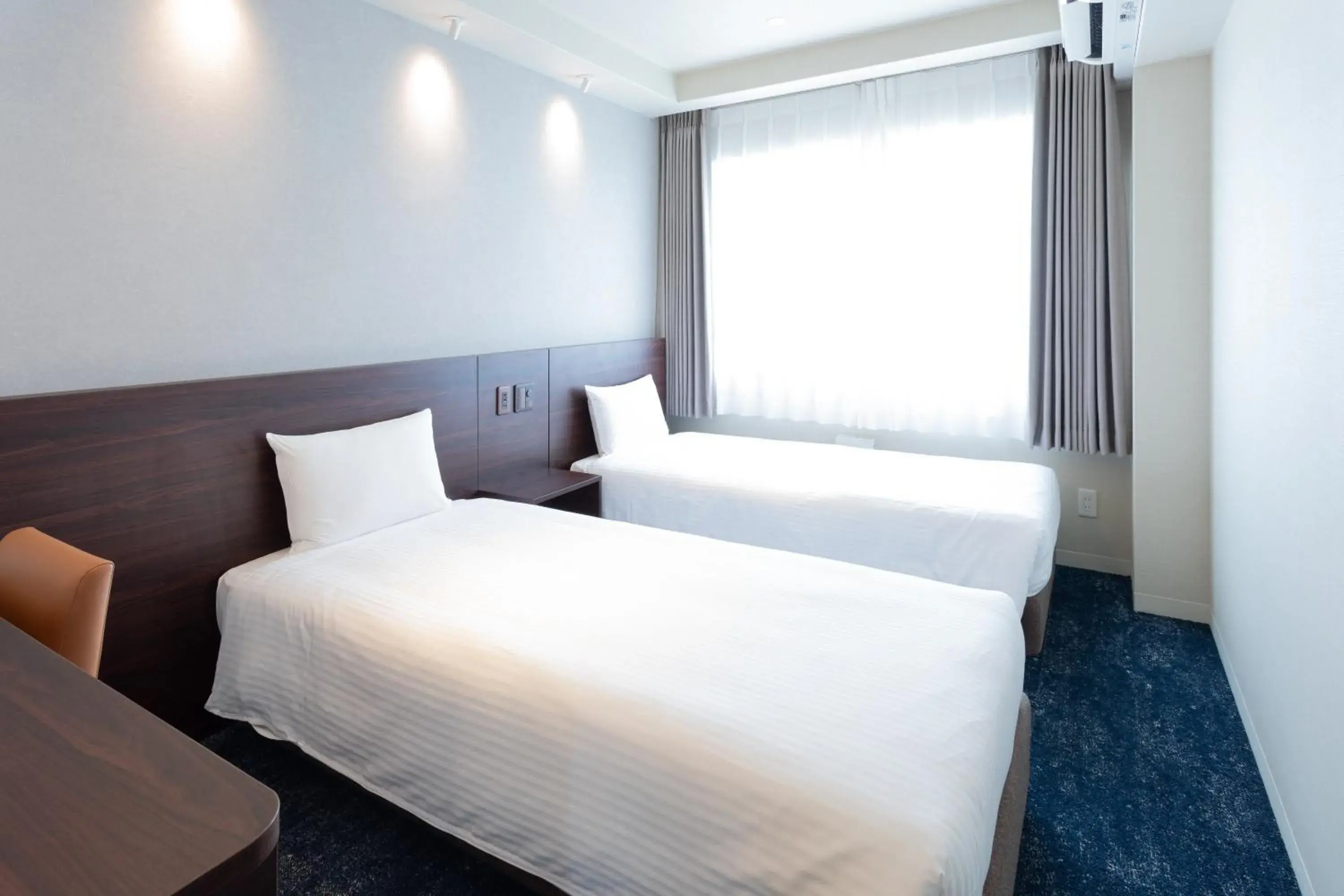 Standard Twin Room in Far East Village Hotel Osaka, Honmachi Standard Twin Room in Far East Village Hotel Osaka, Honmachi
