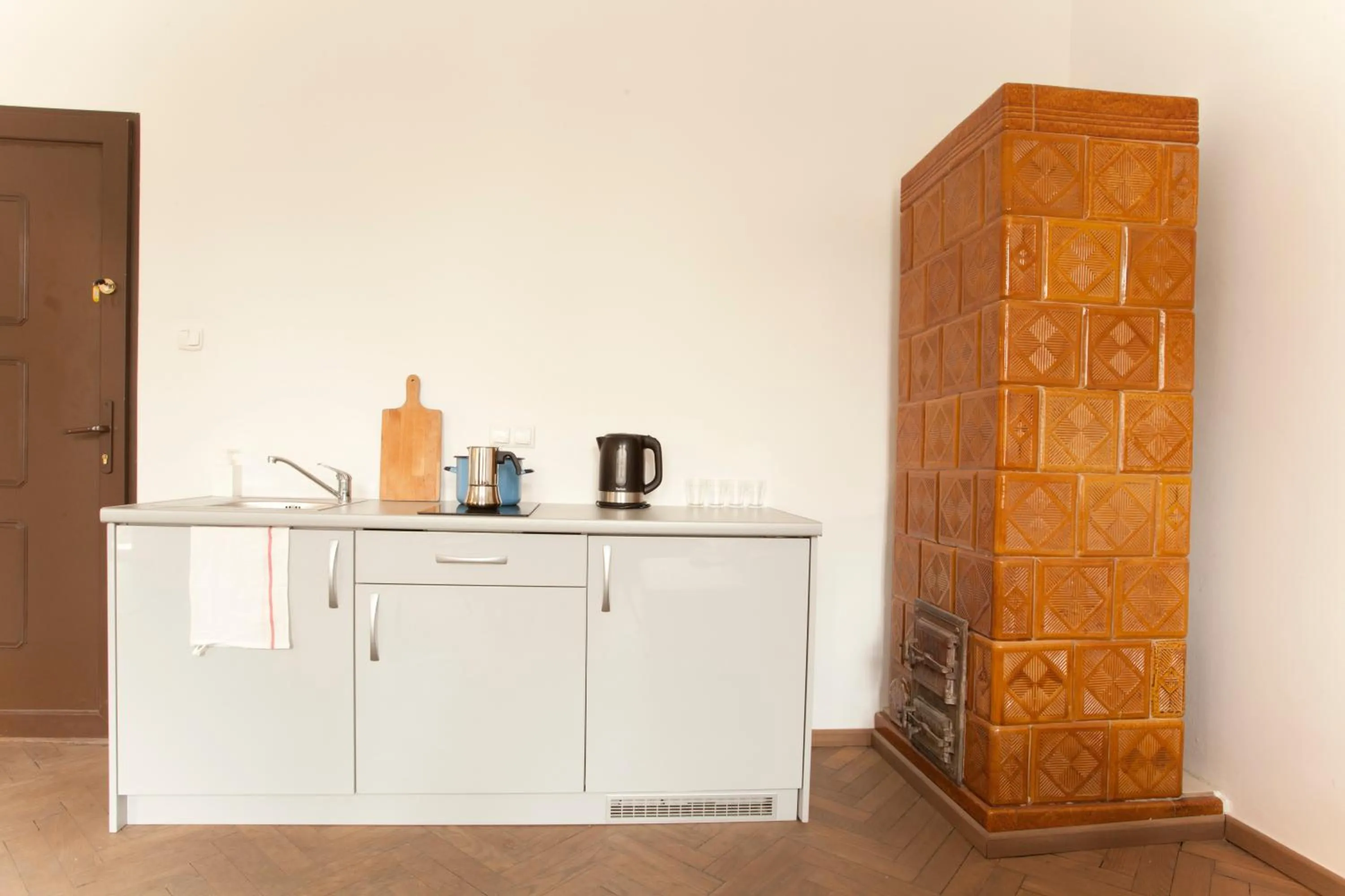 Kitchen or kitchenette in Krakow Townhouse