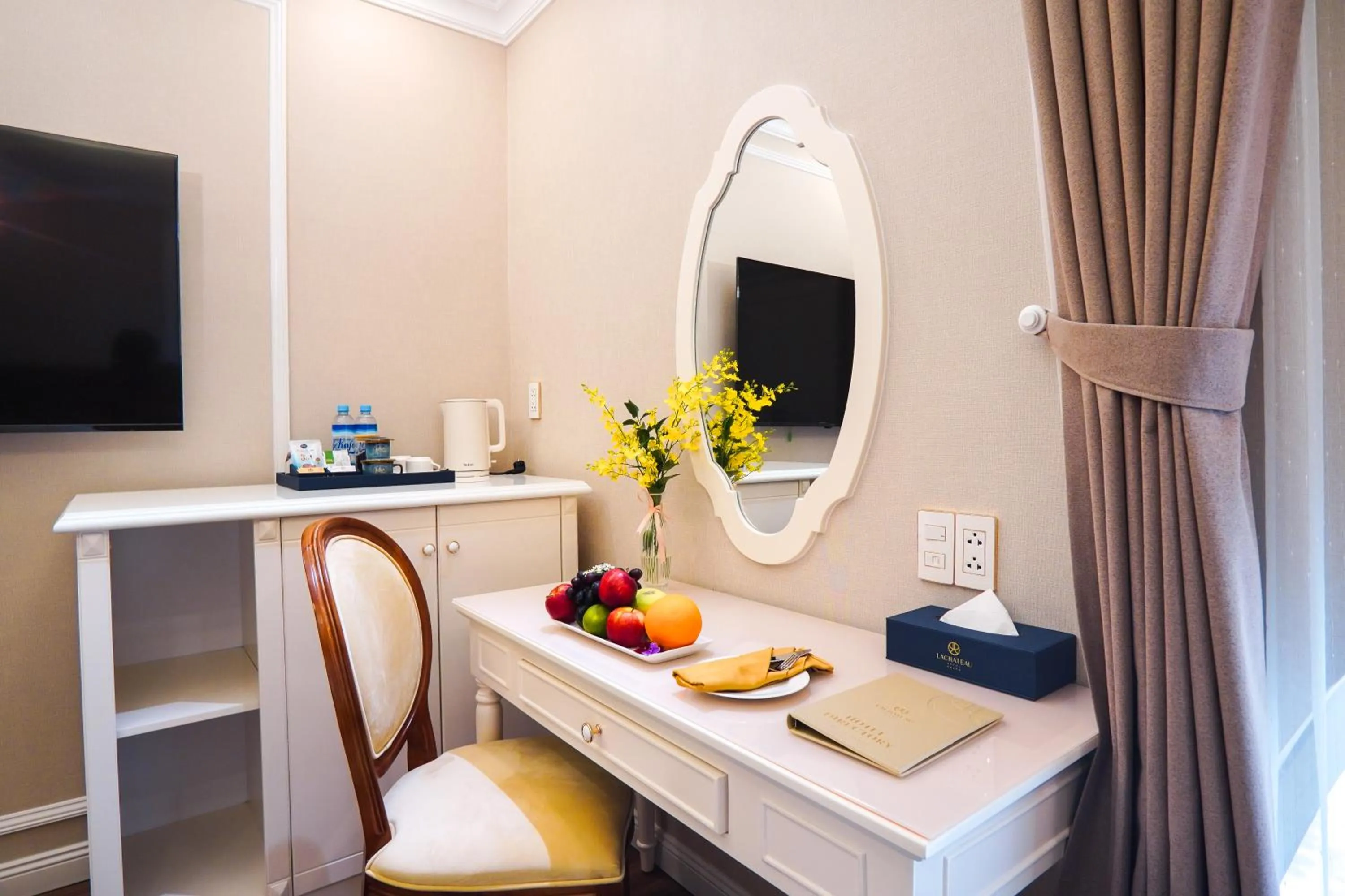 TV and multimedia in LaChateau