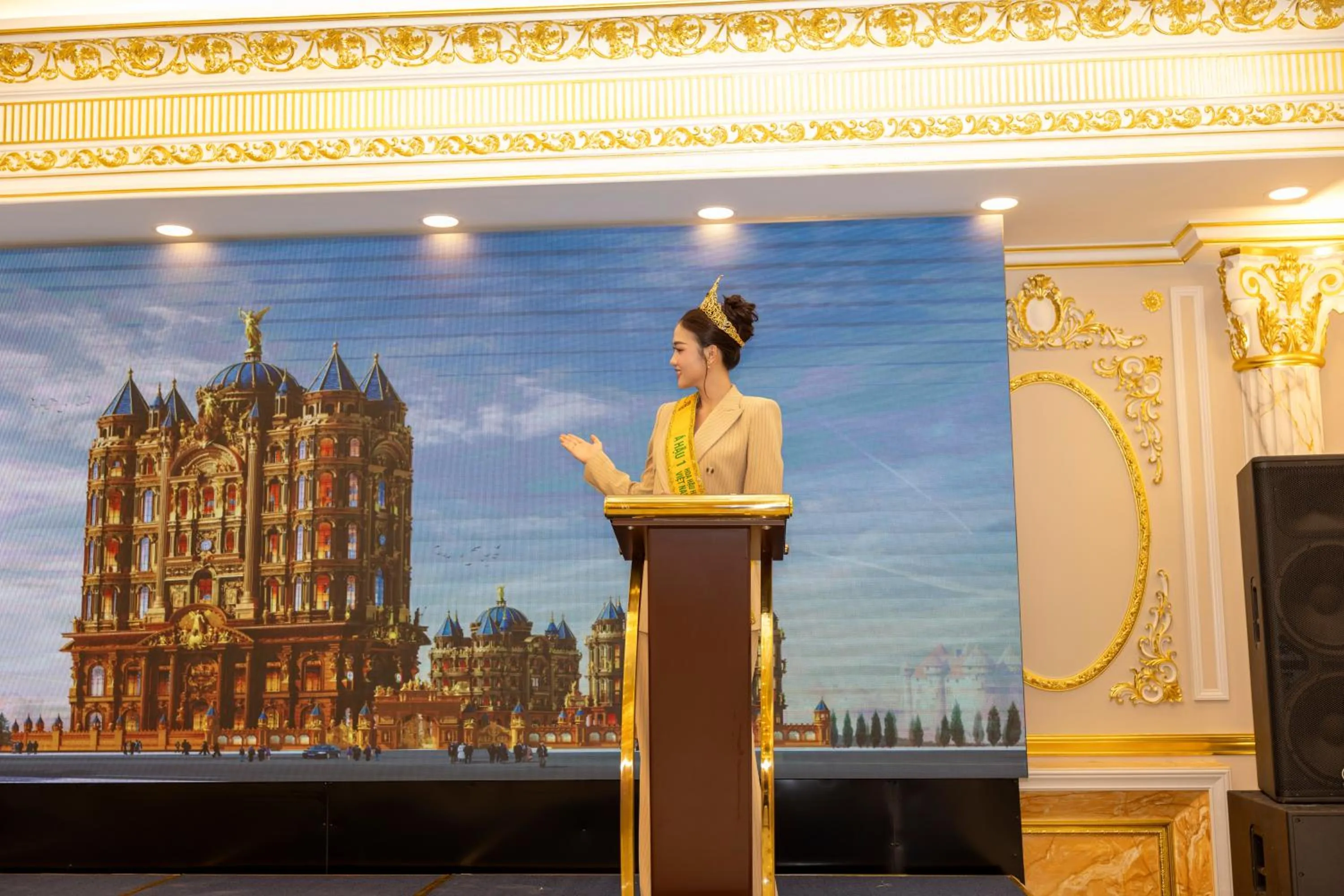 Meeting/conference room in LaChateau