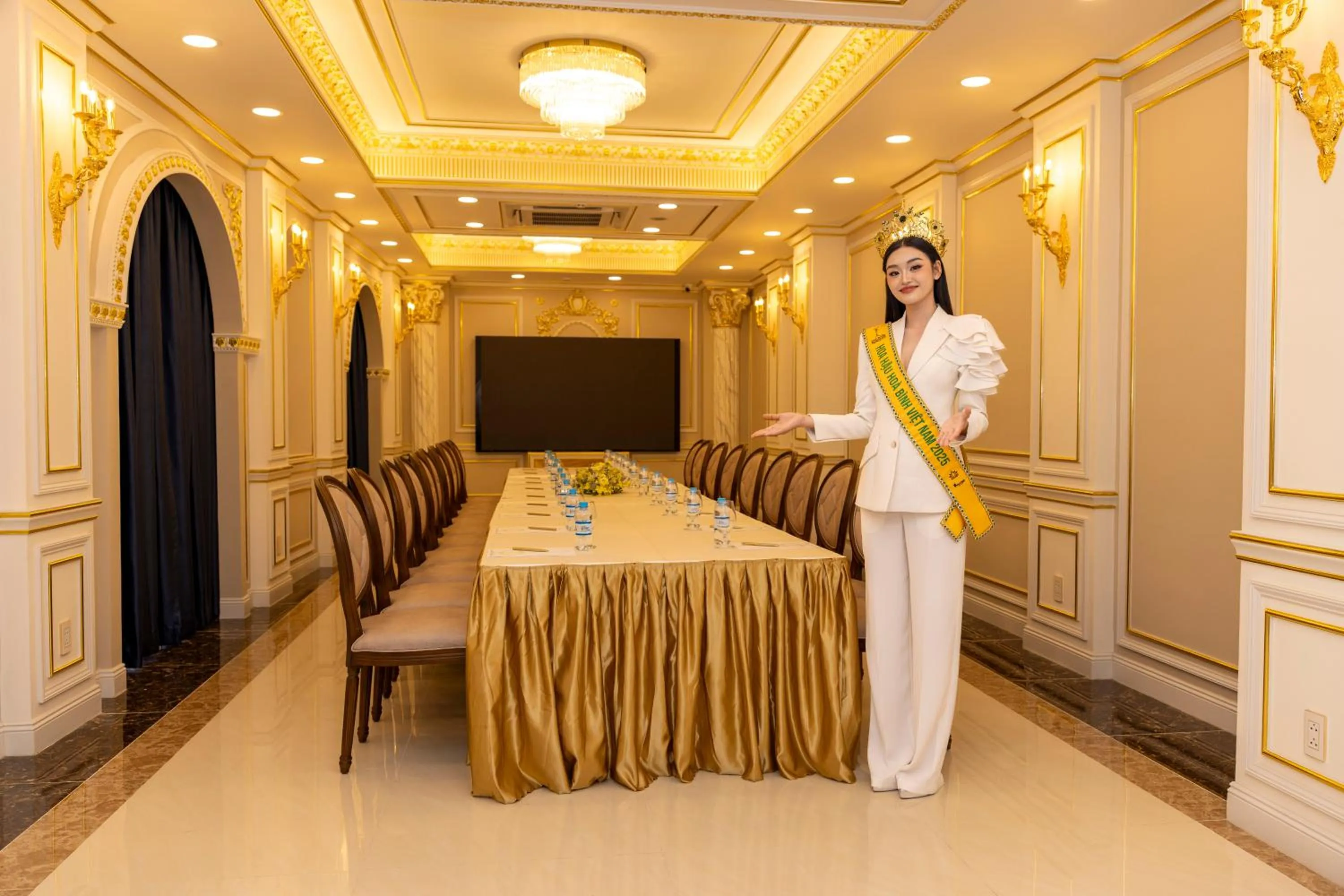 Meeting/conference room in LaChateau