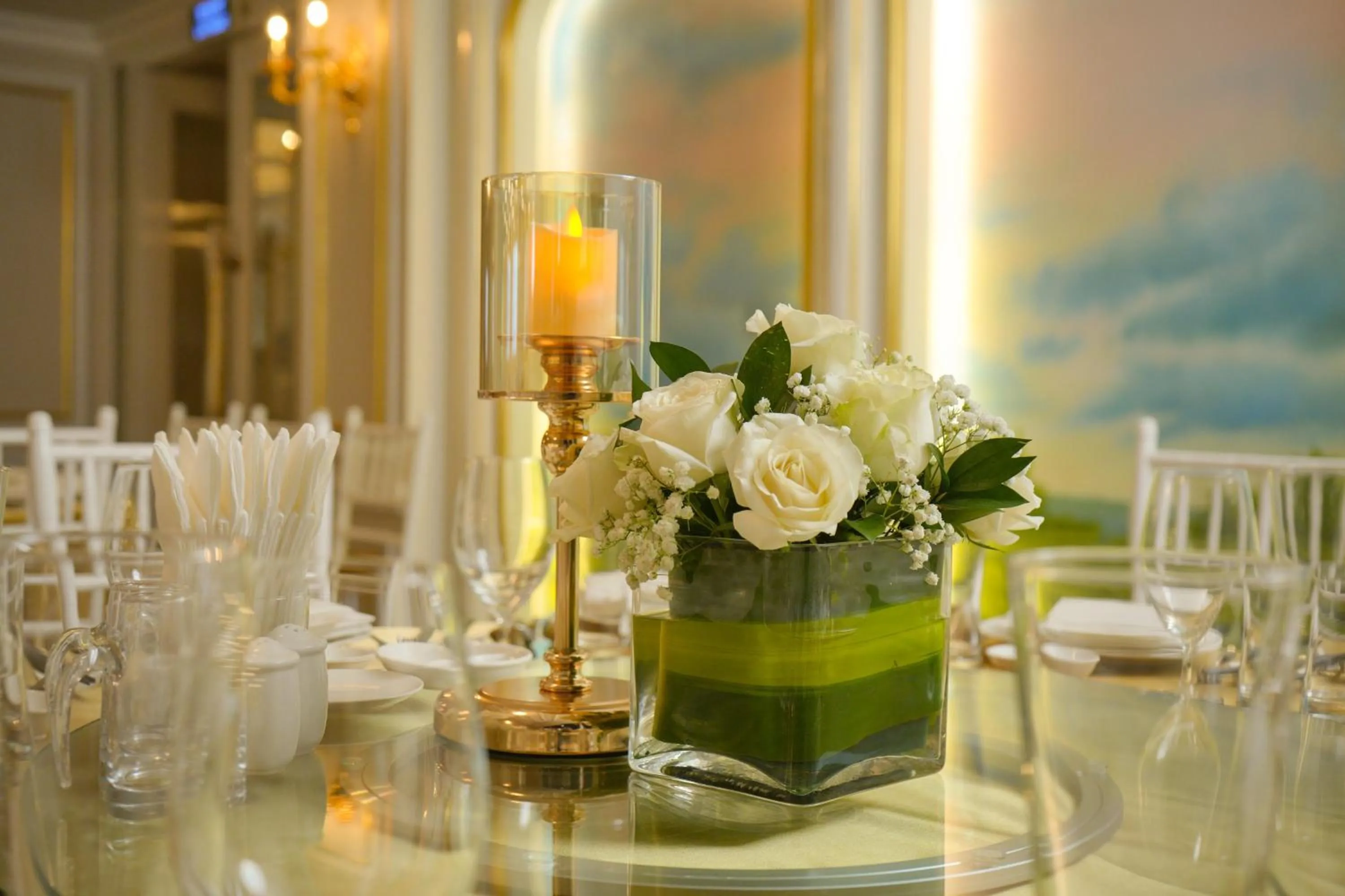 Restaurant/places to eat in LaChateau