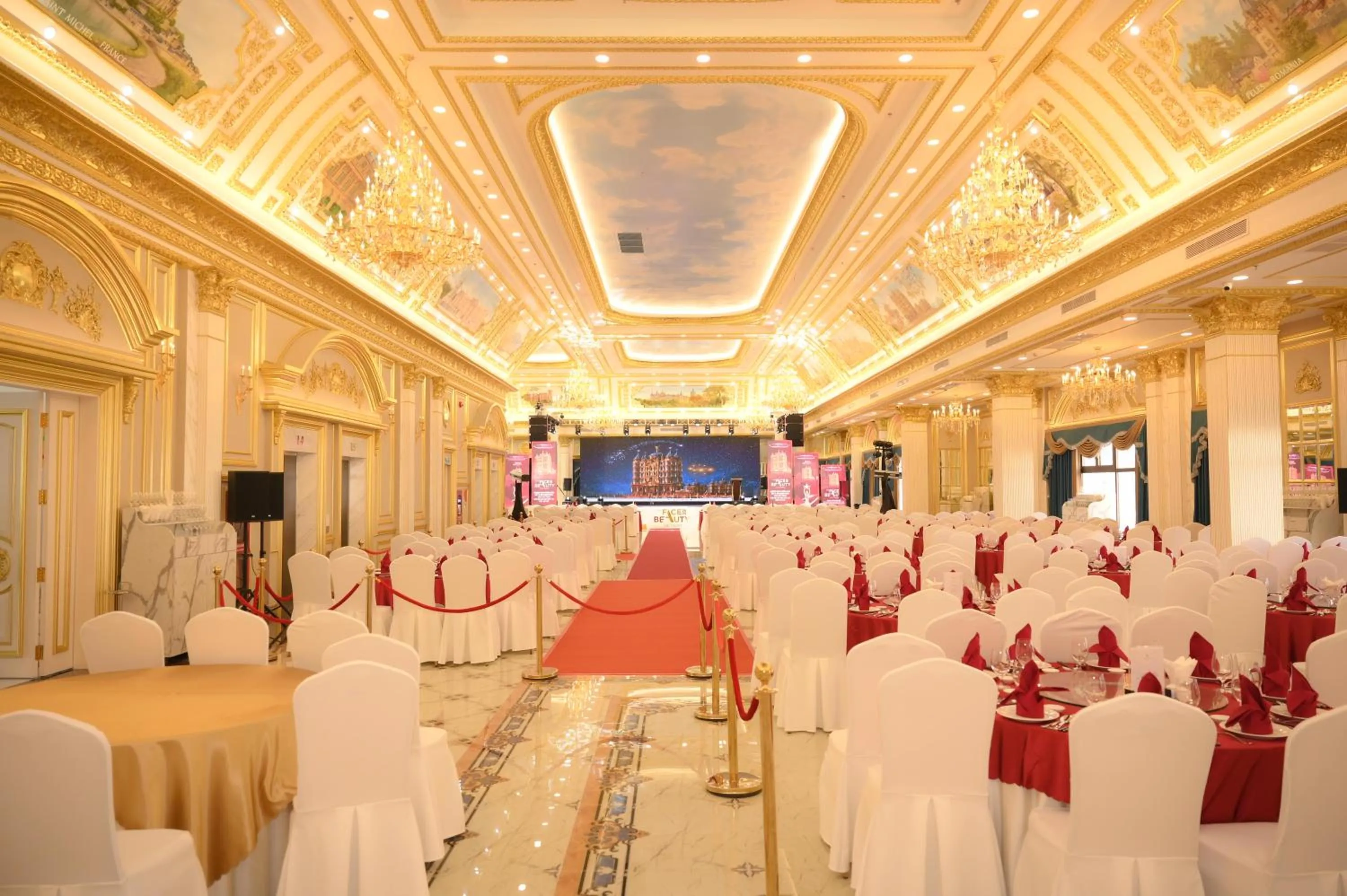 Meeting/conference room in LaChateau