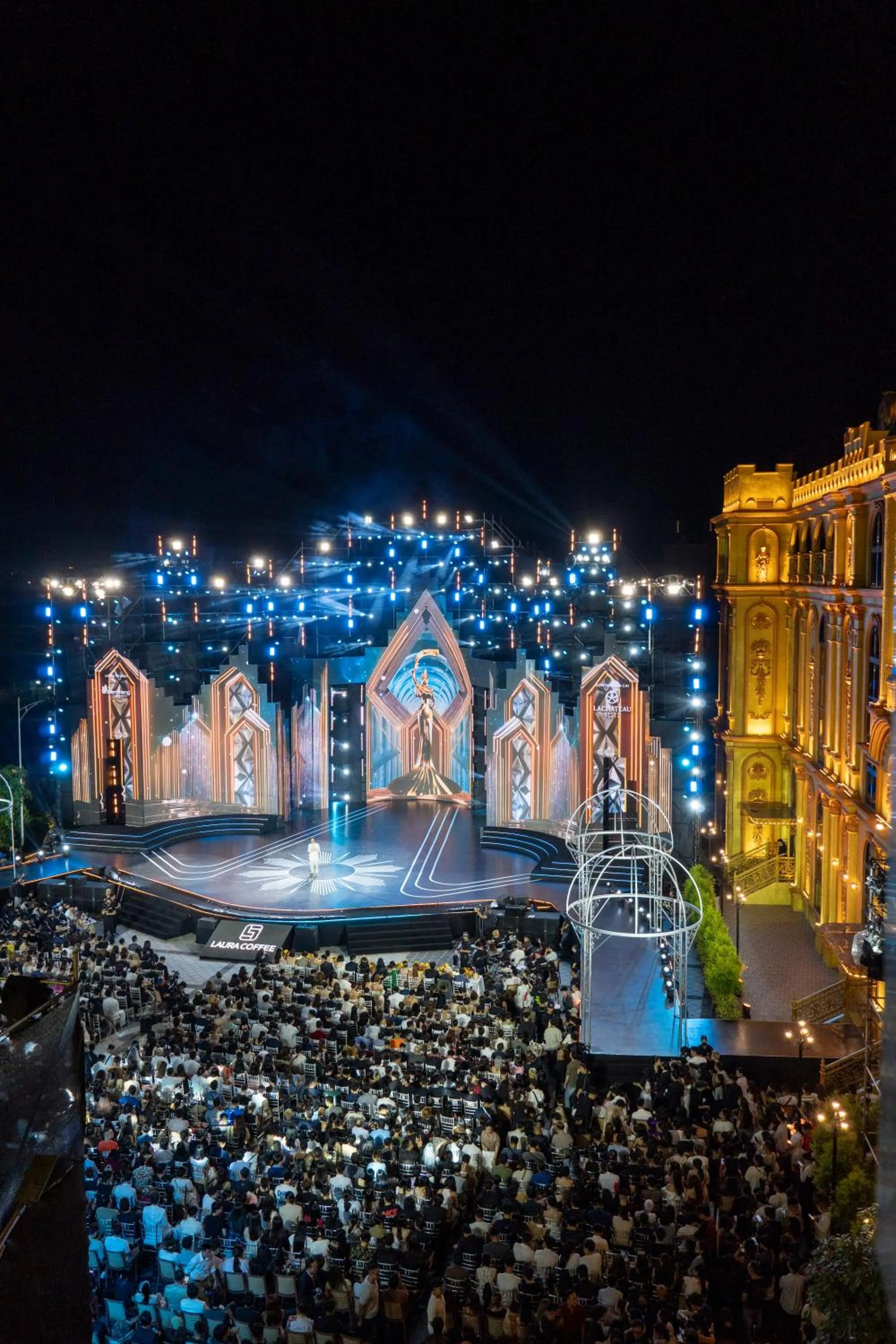 Banquet/Function facilities in LaChateau