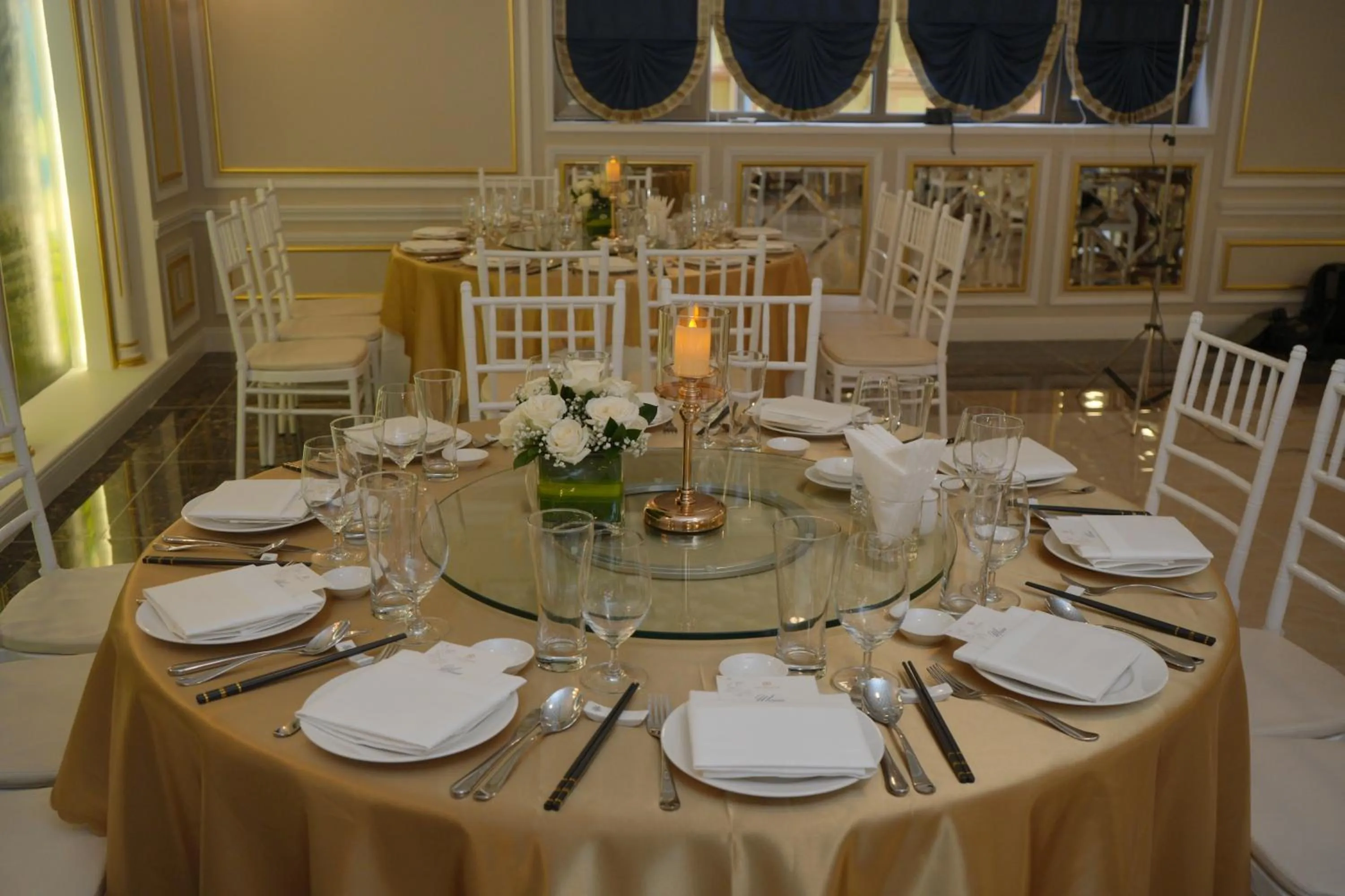 Restaurant/places to eat in LaChateau