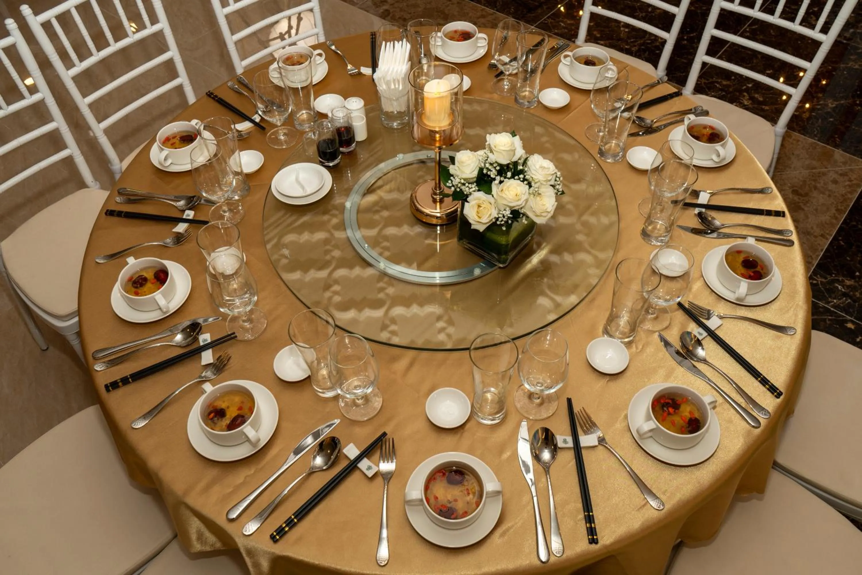 Restaurant/places to eat in LaChateau