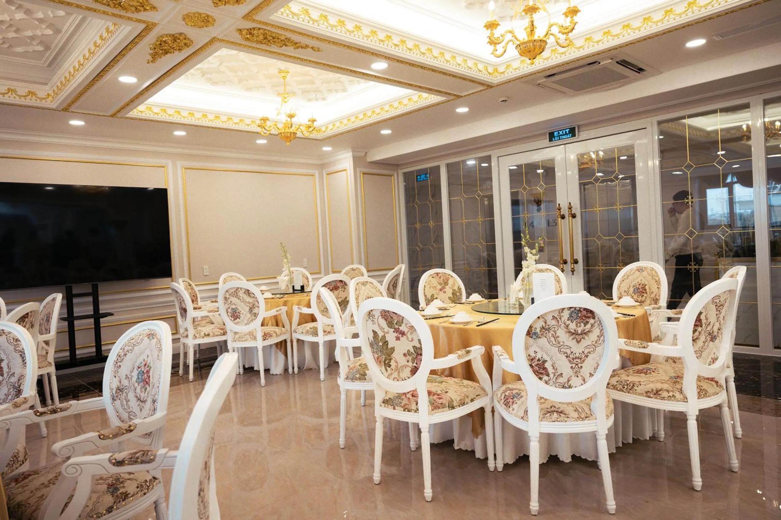 Meeting/conference room in LaChateau