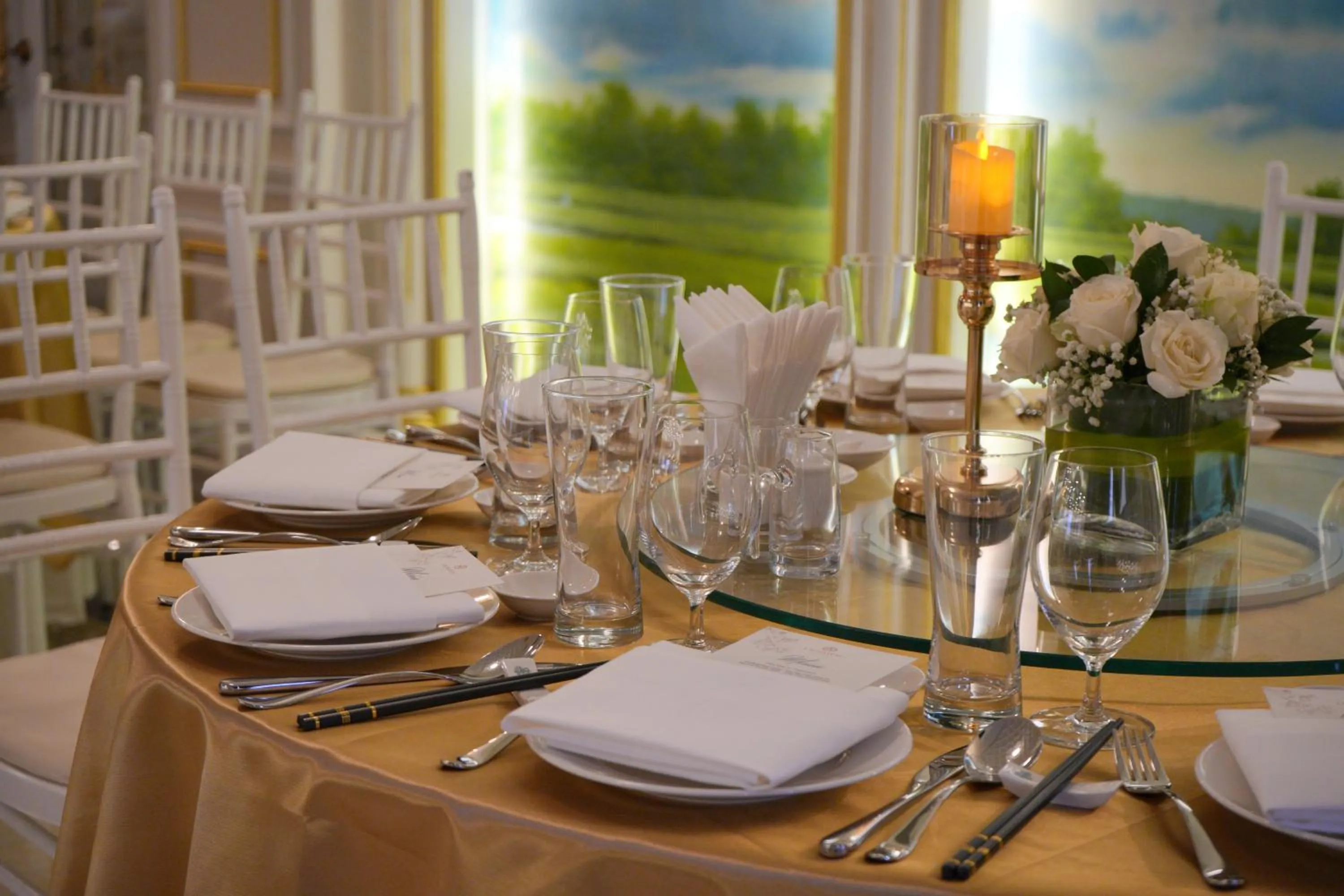 Restaurant/places to eat in LaChateau