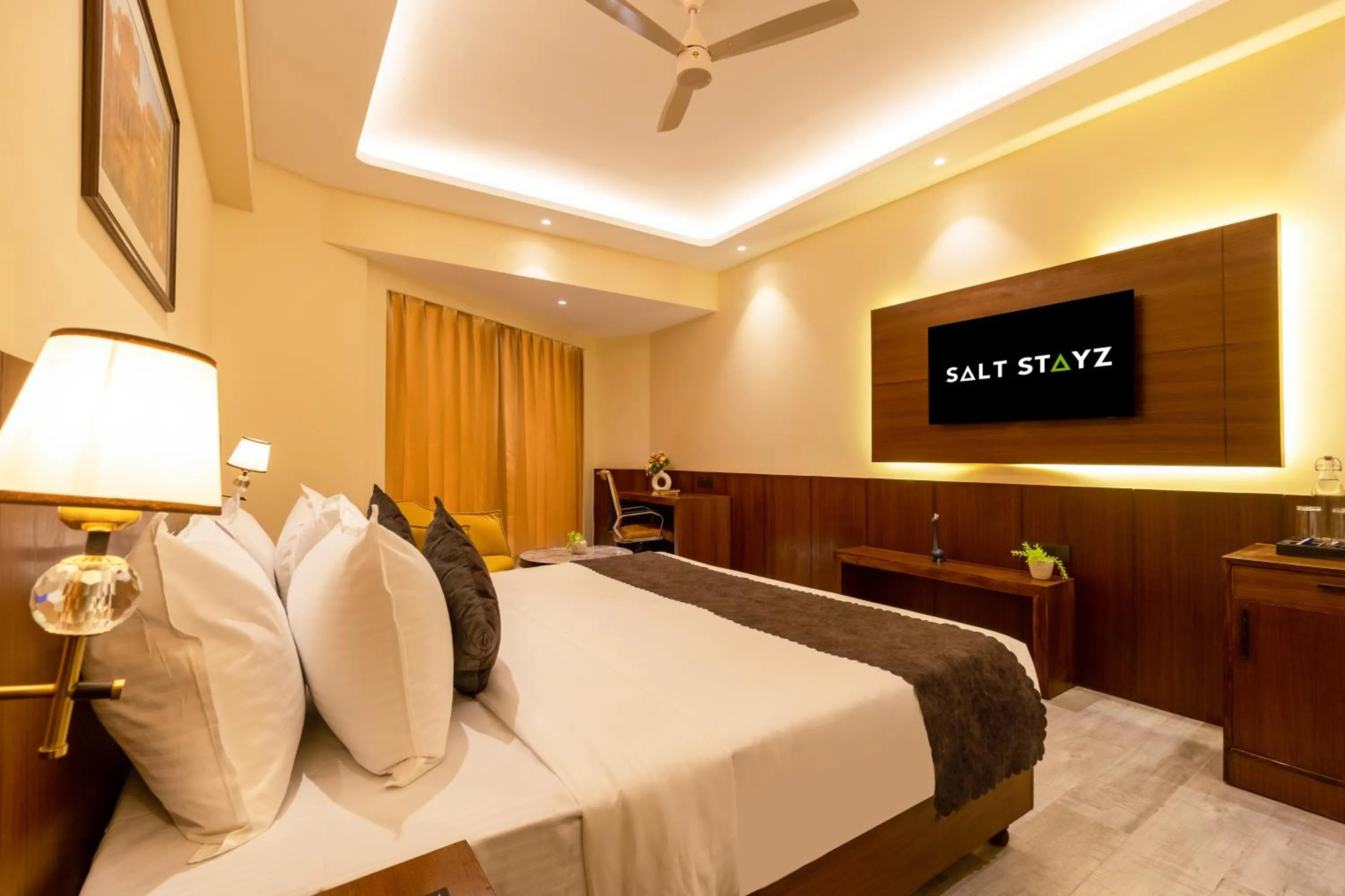 Bed in Saltstayz Premier - Manesar & Sector 86