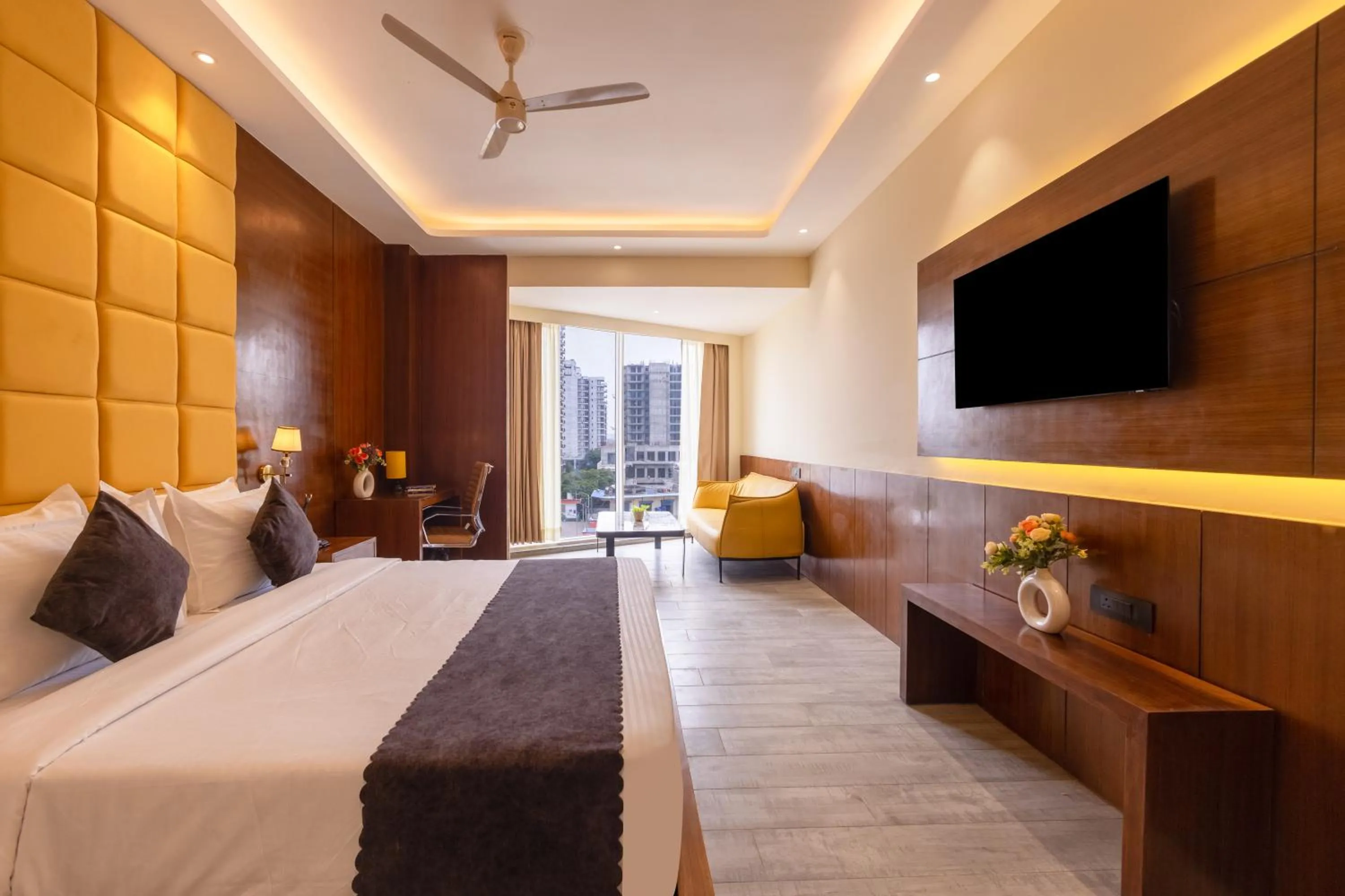 Bed in Saltstayz Premier - Manesar & Sector 86